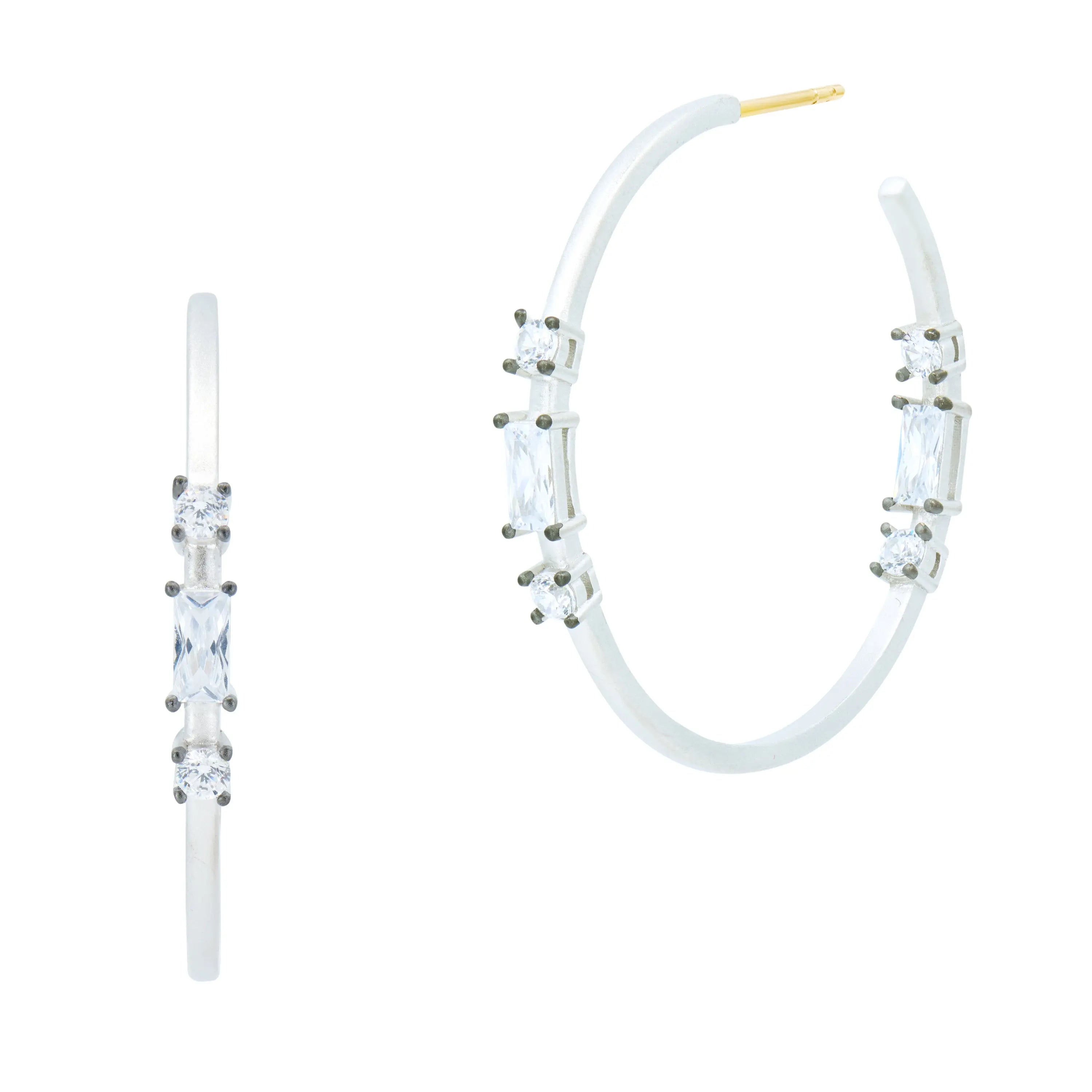 Brooklyn Style Hoop Earrings for Women - Trendy Gold & Silver Hoops for Everyday Wear, Parties & Gifts | Lightweight Dangle Earrings for Casual & Formal Occasions