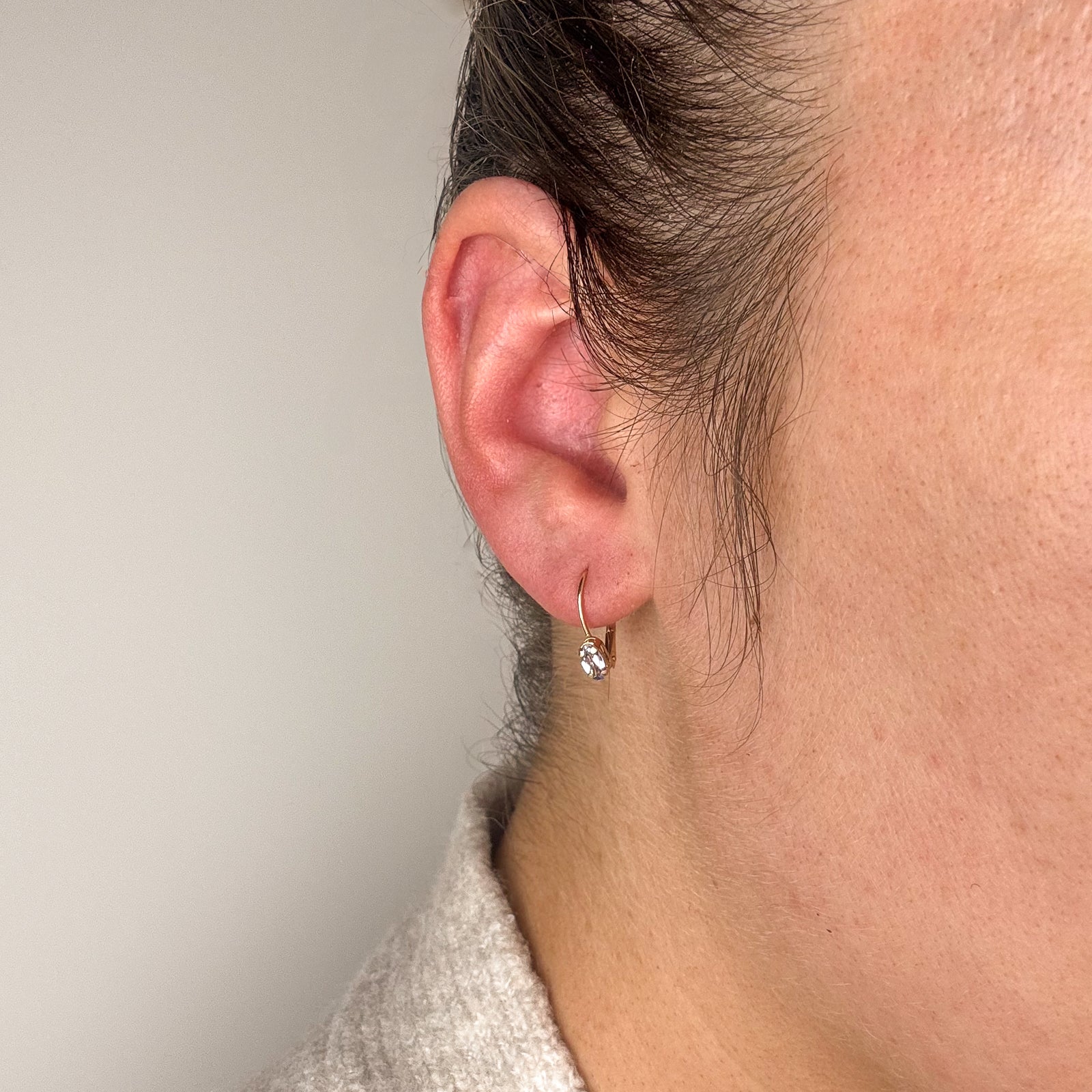 0.30ctw Tanzanite Huggie Earrings for Women - Dainty & Elegant Hoop Earrings for Everyday Wear, Gift, or Special Occasions