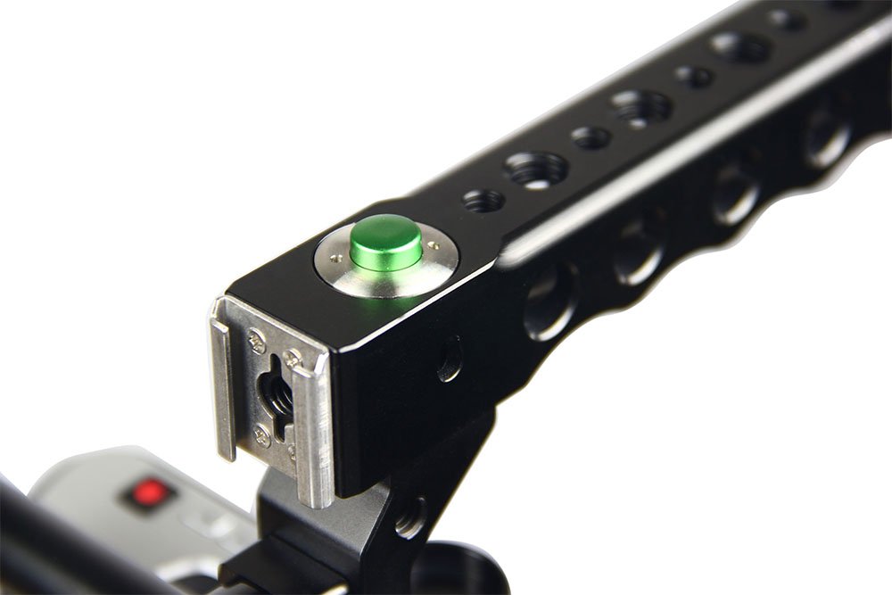 Lanparte BMPCC-01 Blackmagic Pocket Cinema Camera Cage for Blackmagic Pocket 4K/6K - Aluminum Alloy Rig with 15mm Rod Clamps & Cold Shoe Mount - Professional DSLR Stabilizer for Filmmaking, Vlogging and Video Production