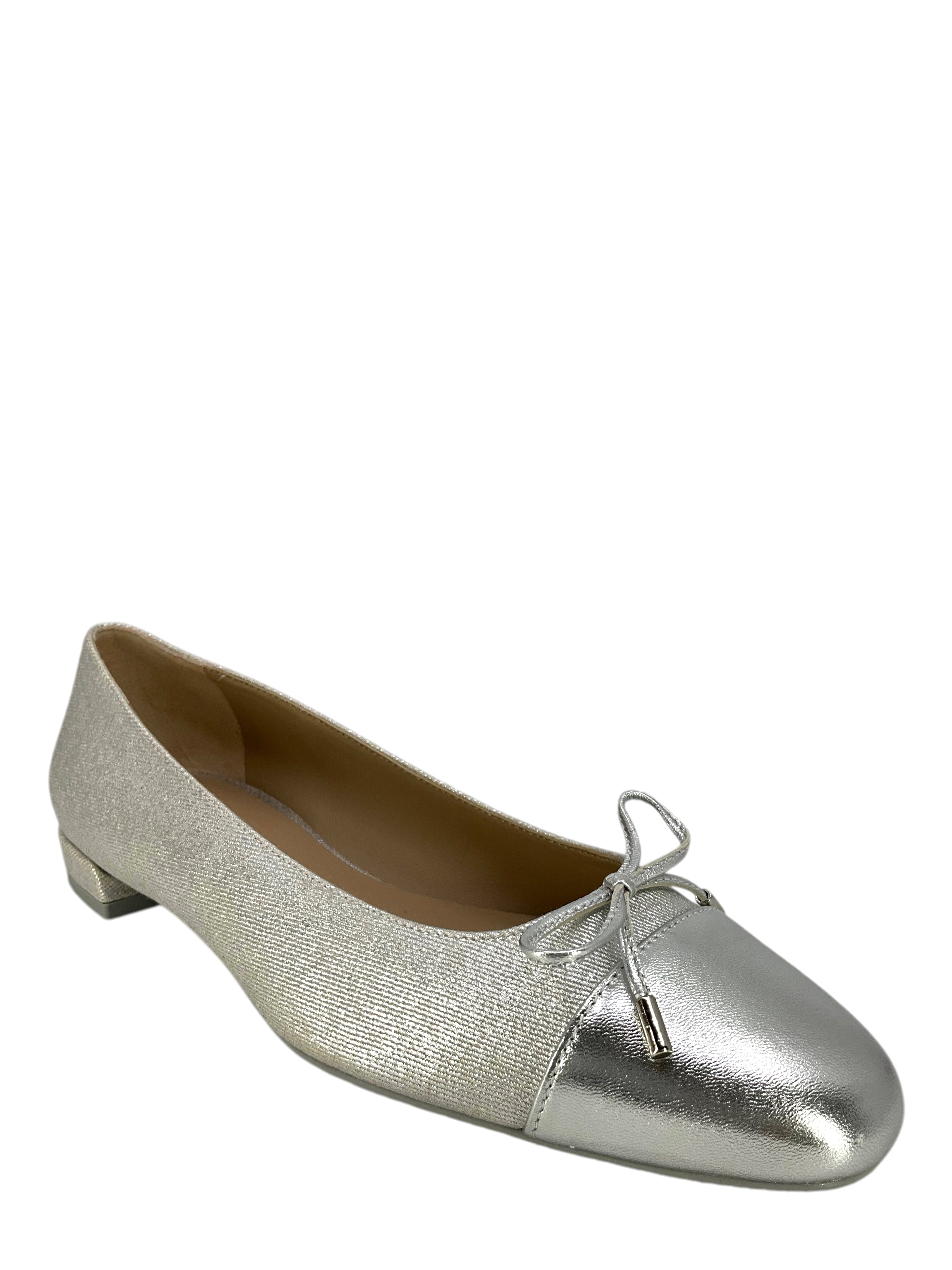 Stuart Weitzman Women's Sleek Ballerina Flats - Size 7.5 | Comfortable & Stylish Ballet Shoes for Work, Travel & Everyday Wear