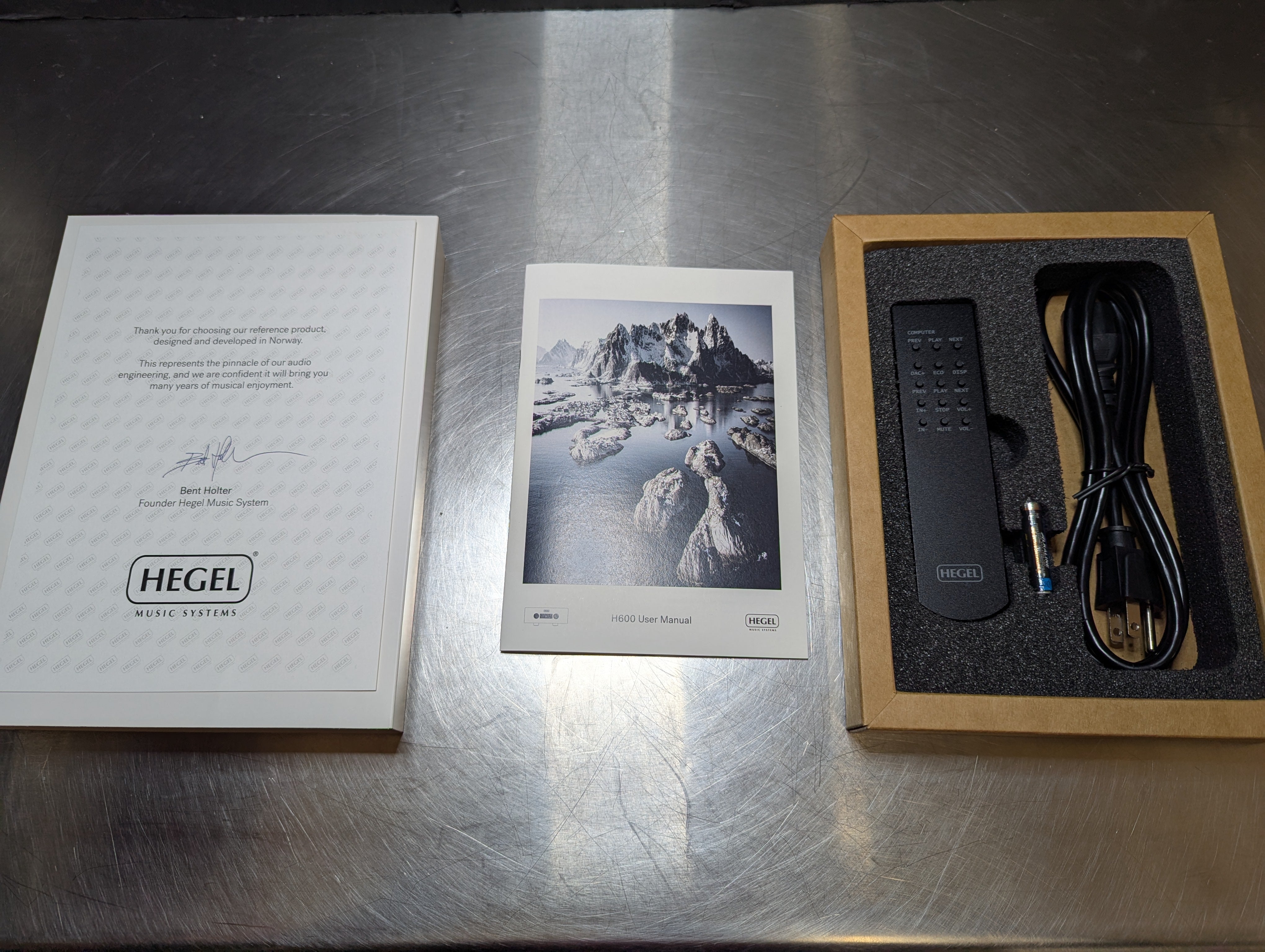 Hegel H600 High-End Integrated Stereo Amplifier - Open Box - Perfect for Home Audio & Hi-Fi Systems