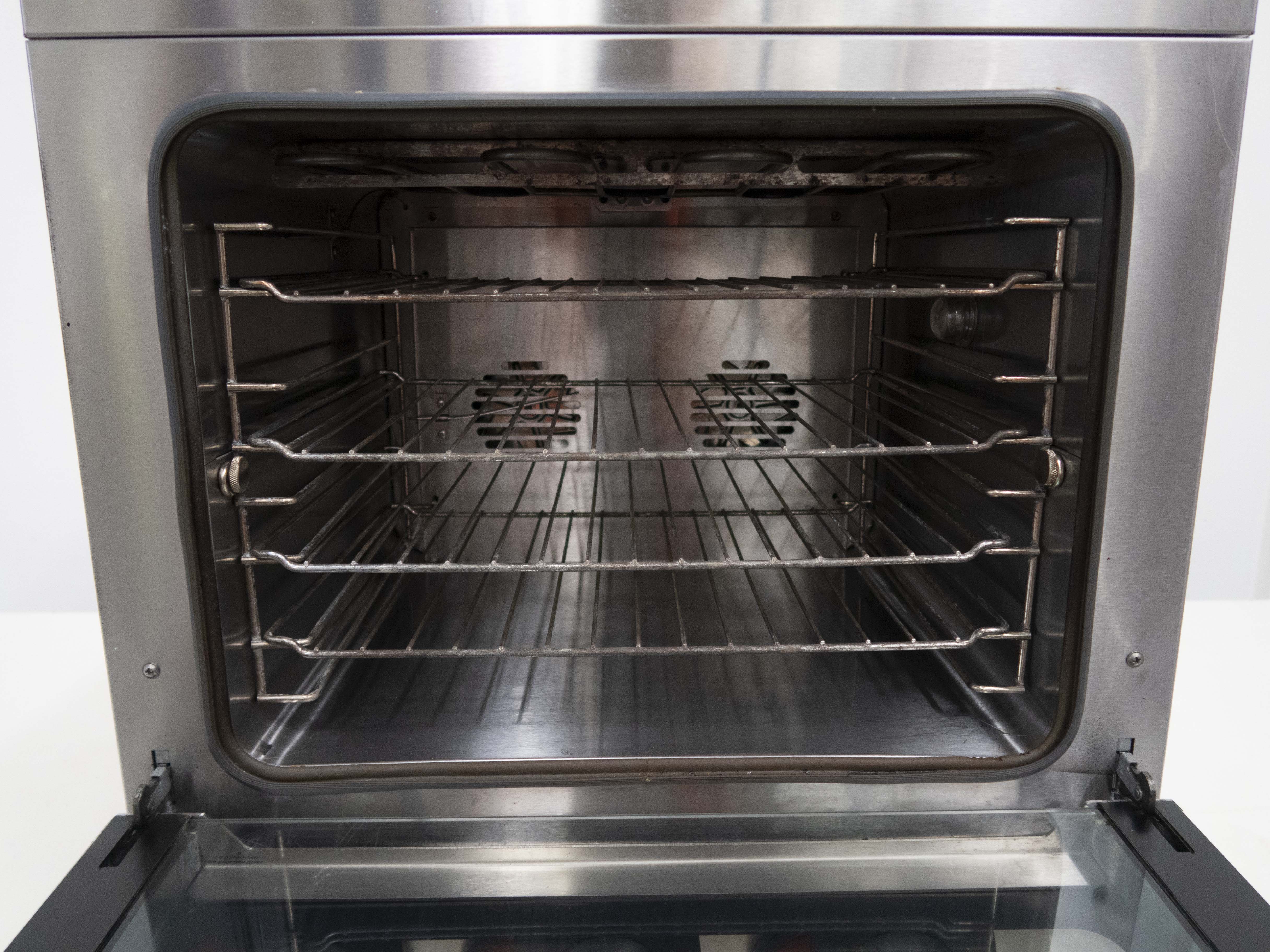 Anvil COA1004 Convection Oven - Commercial Countertop Convection Oven with Digital Controls, Perfect for Bakeries, Restaurants & Home Baking - 795395