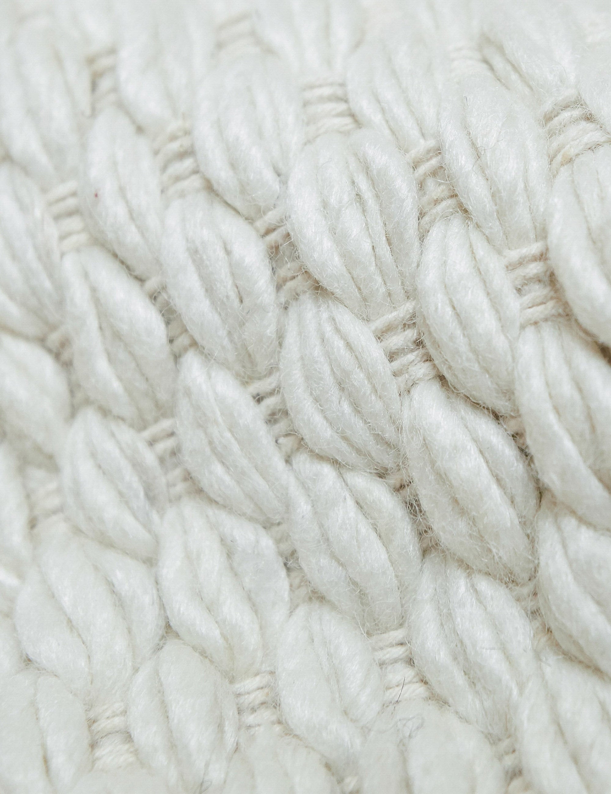 Bella Rug - Soft and Stylish Area Rug for Living Room, Bedroom, and Home Decor | Perfect for Cozy Spaces and Modern Interiors
