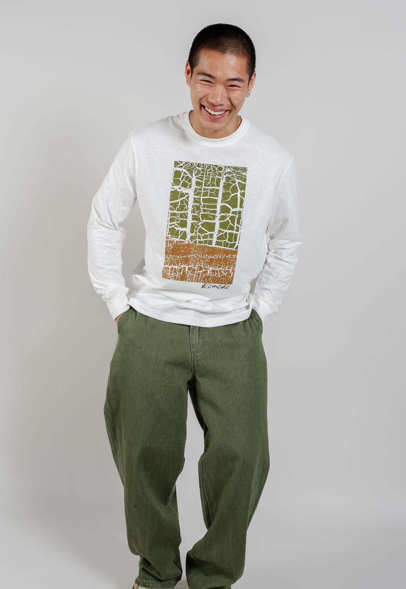 Forest Men's Organic Cotton T-Shirt - Soft Breathable White Tee for Casual Wear & Everyday Comfort | Eco-Friendly Sustainable Fashion