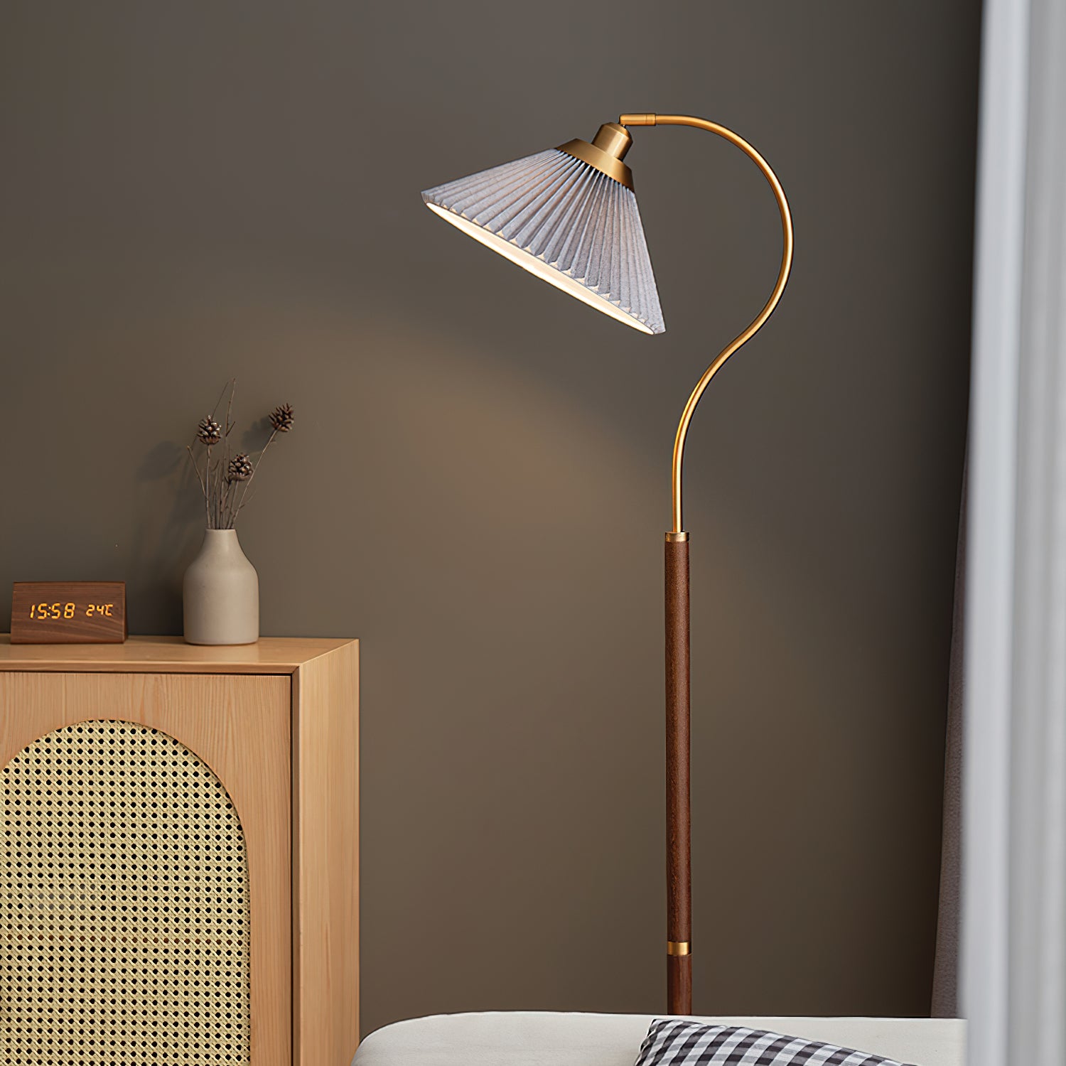 Florence Floor Lamp - Modern LED Standing Light with Adjustable Brightness for Living Room, Bedroom & Office | Energy Efficient Home Decor Lighting