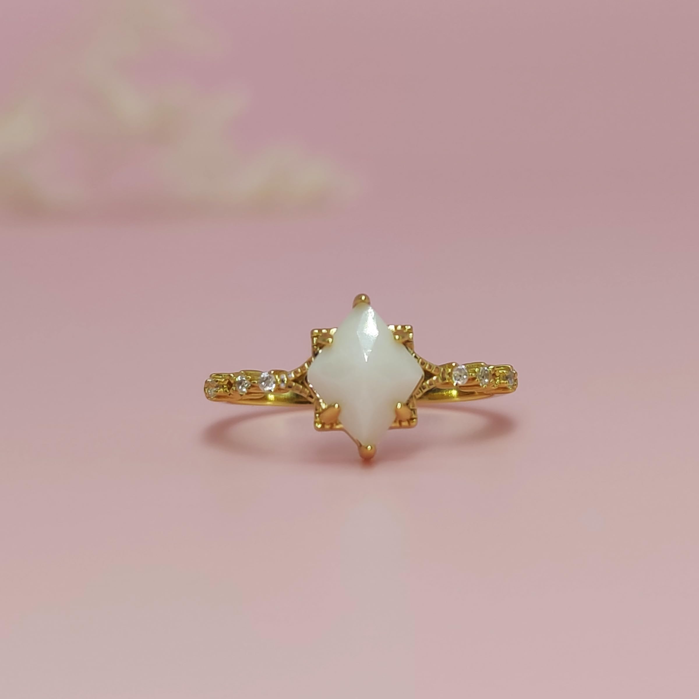 DIY Breast Milk Jewelry Making Kit - Sterling Silver Diamond Shape Breastmilk Ring Kit - Handmade Gift for New Moms - Mother's Day, Christmas & Birthday Present for Her - Unique Personalized Keepsake for Breastfeeding Mothers - Perfect for Memorializing Baby's First Year & Special Moments