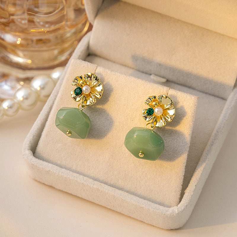 Exquisite Green Jade Alloy Dangle Drop Earrings for Women - Elegant Floral Design Jewelry Gift for Parties, Weddings & Special Occasions