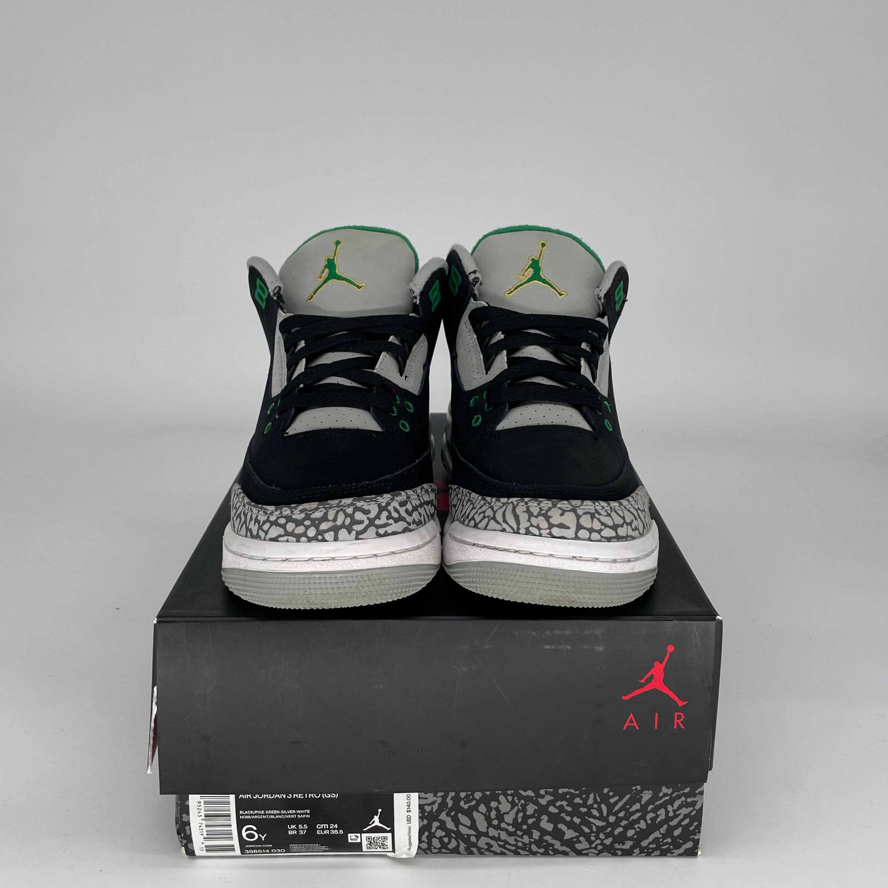 AIR JORDAN 3 PINE GREEN Retro Sneakers - Men's Size 6Y (398614-030) - Basketball Shoes for Streetwear & Casual Style
