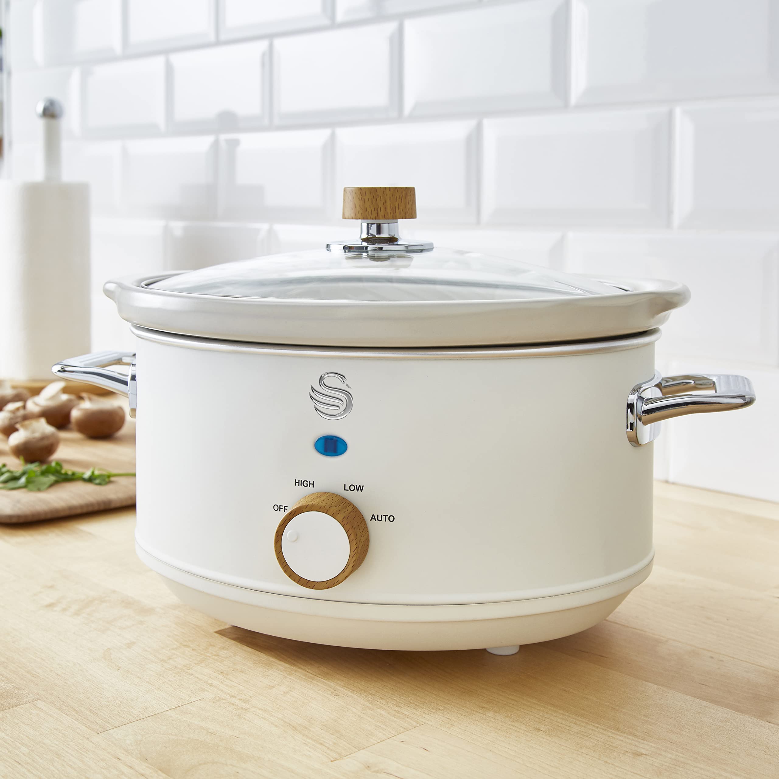 Nordic-Style Swan Slow Cooker with Removable Ceramic Pot - 3.5L Cotton White Crock Pot for Soups, Stews & Family Meals | Perfect for Home Cooking & Entertaining
