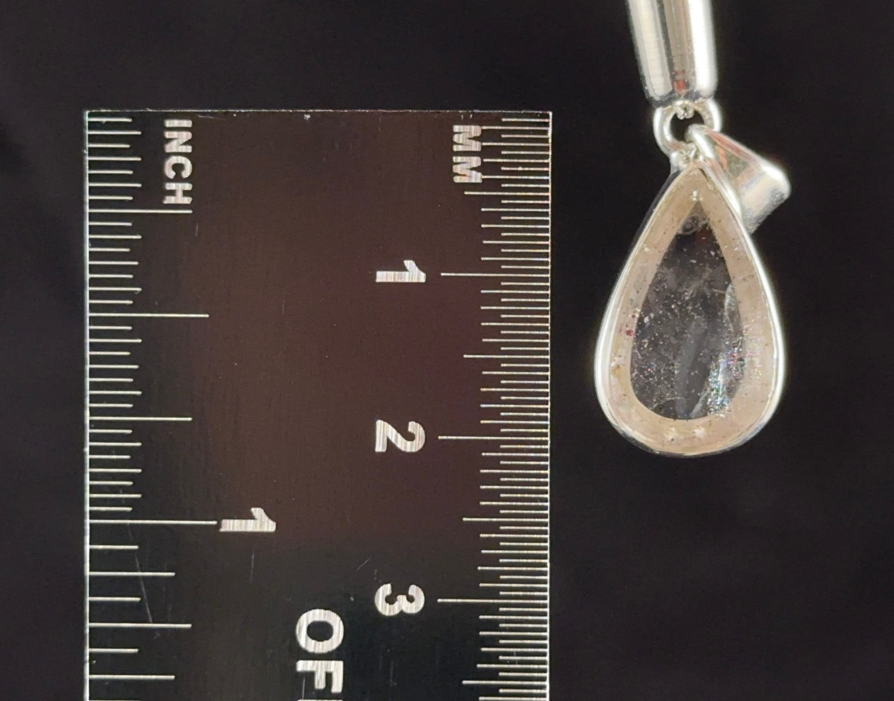 COVELLITE Pink Fire Quartz Crystal Pendant Necklace - Natural Healing Stone Jewelry for Women, Spiritual Energy & Chakra Balancing | Perfect for Meditation, Yoga & Gift Giving