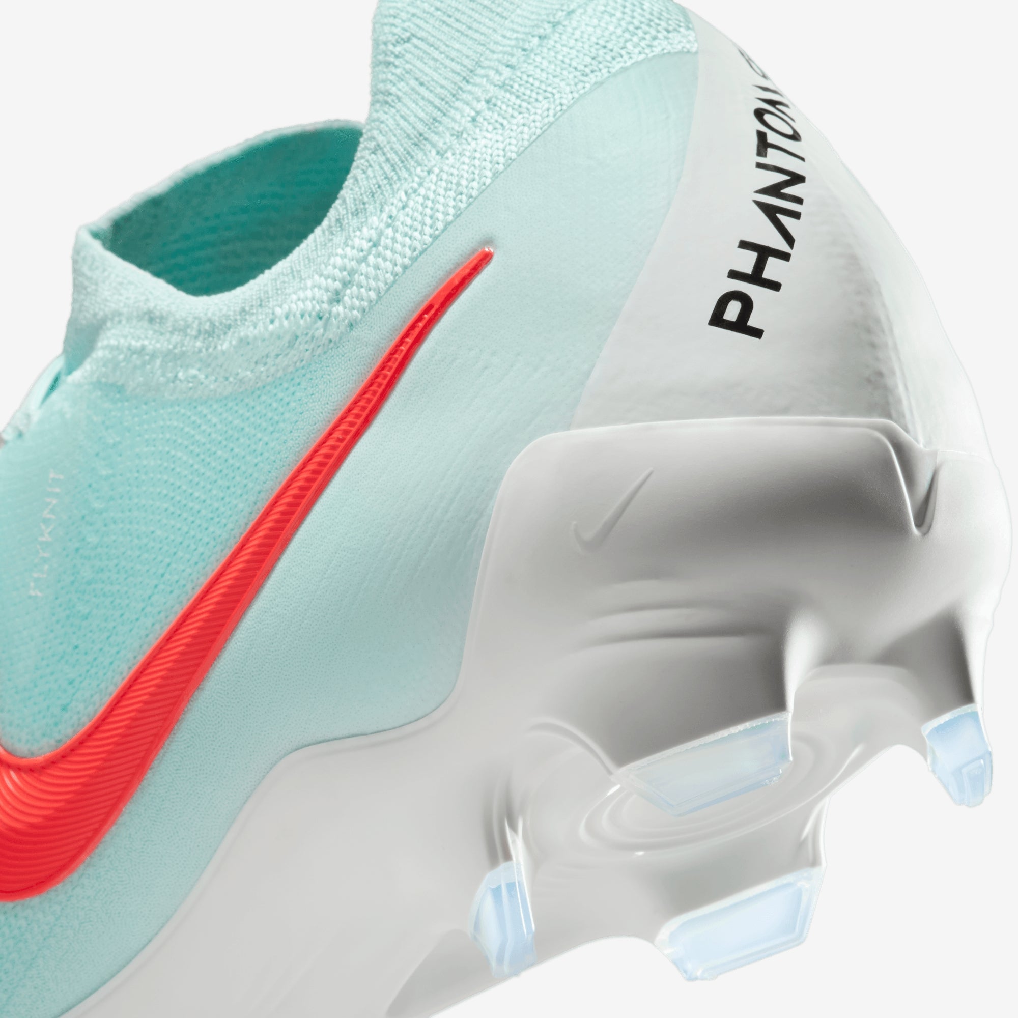 Nike Phantom GX 2 Pro Soccer Cleats - Lightweight Football Shoes for Men with Dynamic Fit Collar - Perfect for Turf, Grass & Artificial Pitches - Ideal for Training, Matches & Competitive Play