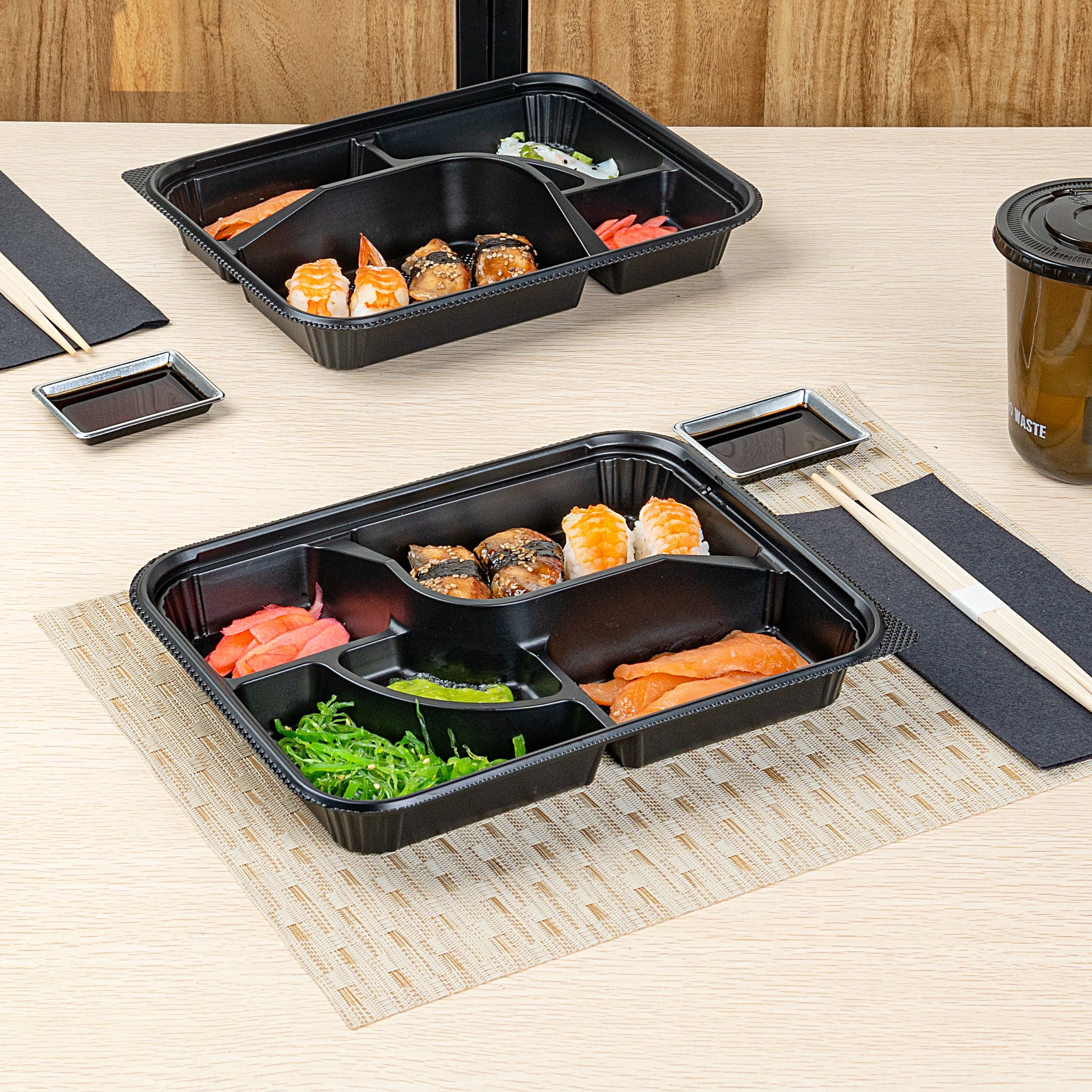 Bento Tek 26 oz Rectangle Black Plastic Bento Box with 5 Compartments - 10.5