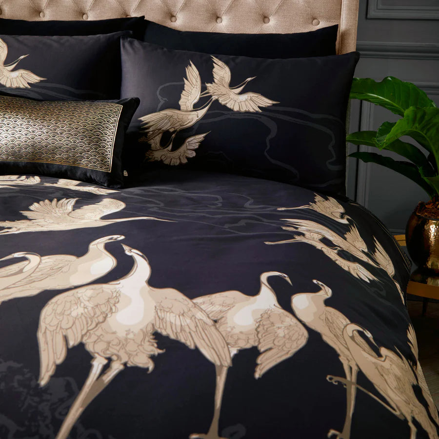 Laurence Llewelyn Bowen Kireina Duvet Cover Set - Queen Size Black Luxury Bedding for Modern Bedroom Decor | Soft & Breathable Microfiber Comforter Cover with Pillow Shams | Perfect for Master Bedroom, Guest Room & Hotel Style Makeover