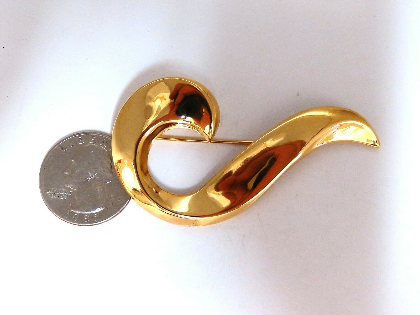 14K Gold High Shine Musical Note Pin - Elegant Jewelry Gift for Musicians, Music Teachers & Music Lovers - Perfect for Concerts, Graduations & Special Occasions