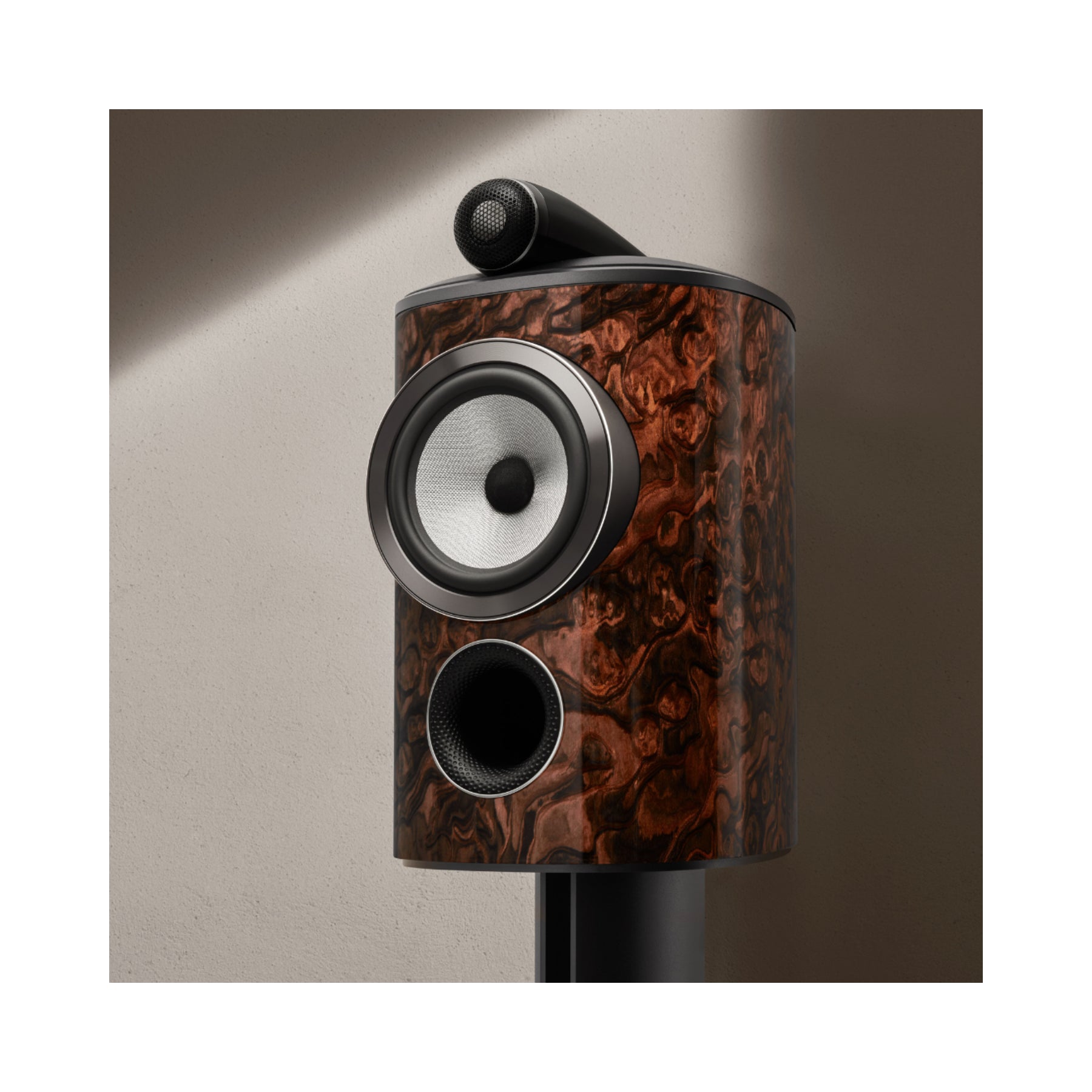 Bowers & Wilkins 805 D4 Signature Bookshelf Speakers - Premium Open Box Deal | Hi-Fi Audio for Home Theater & Music Listening
