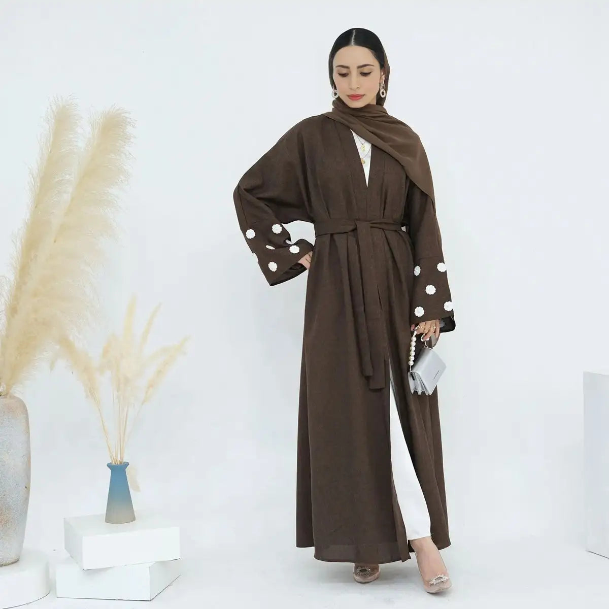 Elegant Floral Embroidery Open Abaya Dress for Women - Modest Muslim Prayer Dress & Special Occasion Wear
