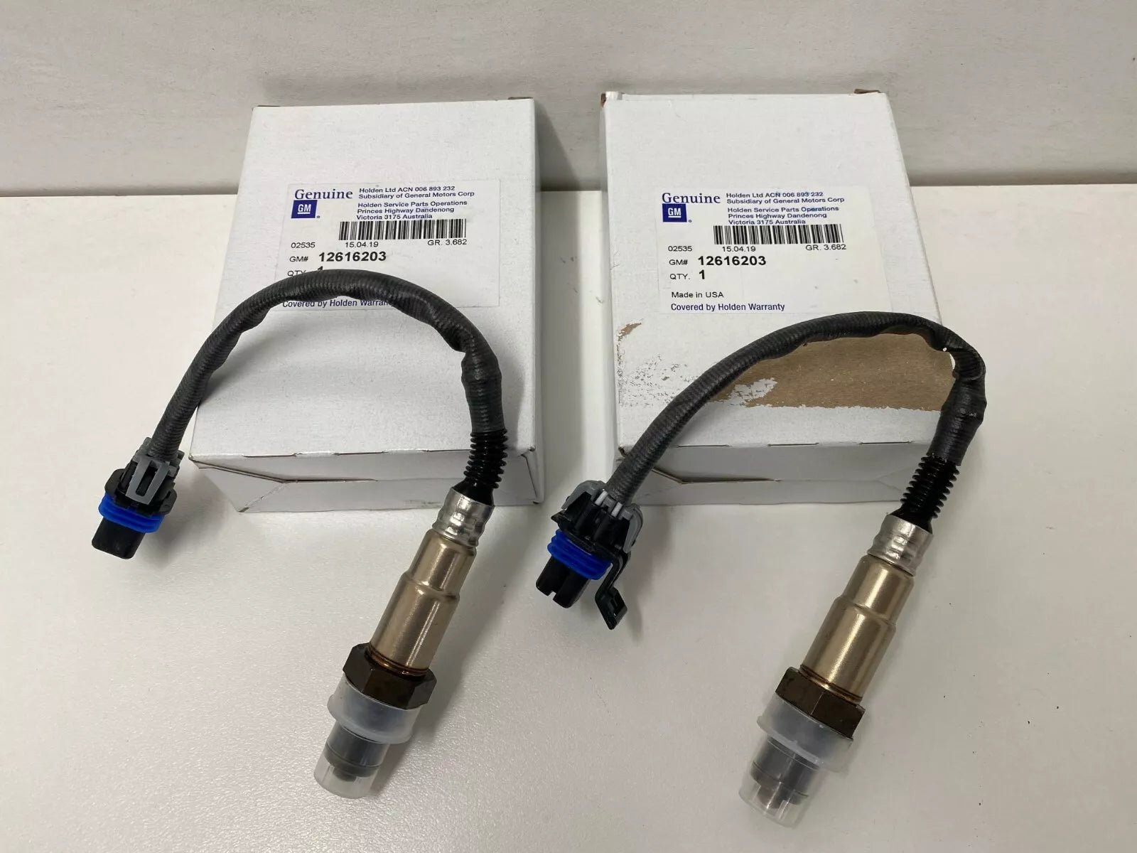 Genuine Holden Commodore VE V6 LF1 LFW Oxygen Sensors Pair - Front or Rear Replacement - Improve Engine Performance & Fuel Efficiency for Daily Driving & Highway Use