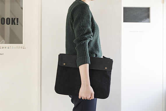 Premium TRAVELER'S COMPANY Canvas Pouch - Large Size in Black | Durable Travel Organizer for Passport, Wallet & Accessories | Perfect for Business Trips & Daily Commute