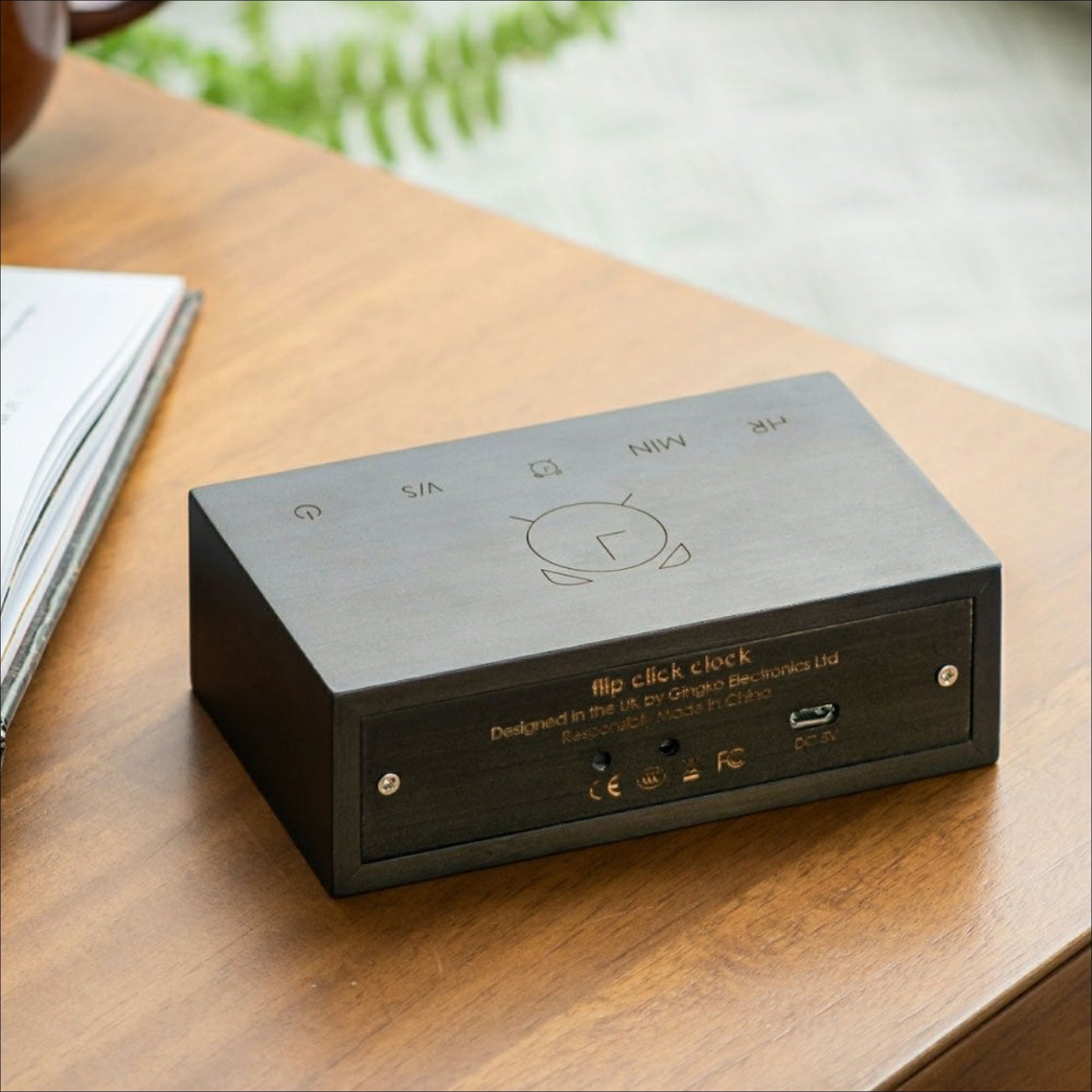 GINGKO Flip Click Alarm Clock - Black Wooden Vintage Style, Battery Operated, Silent Non-Ticking, Bedside Desk Clock for Home Office Travel (Perfect Gift for Sleepers & Light Sleepers)