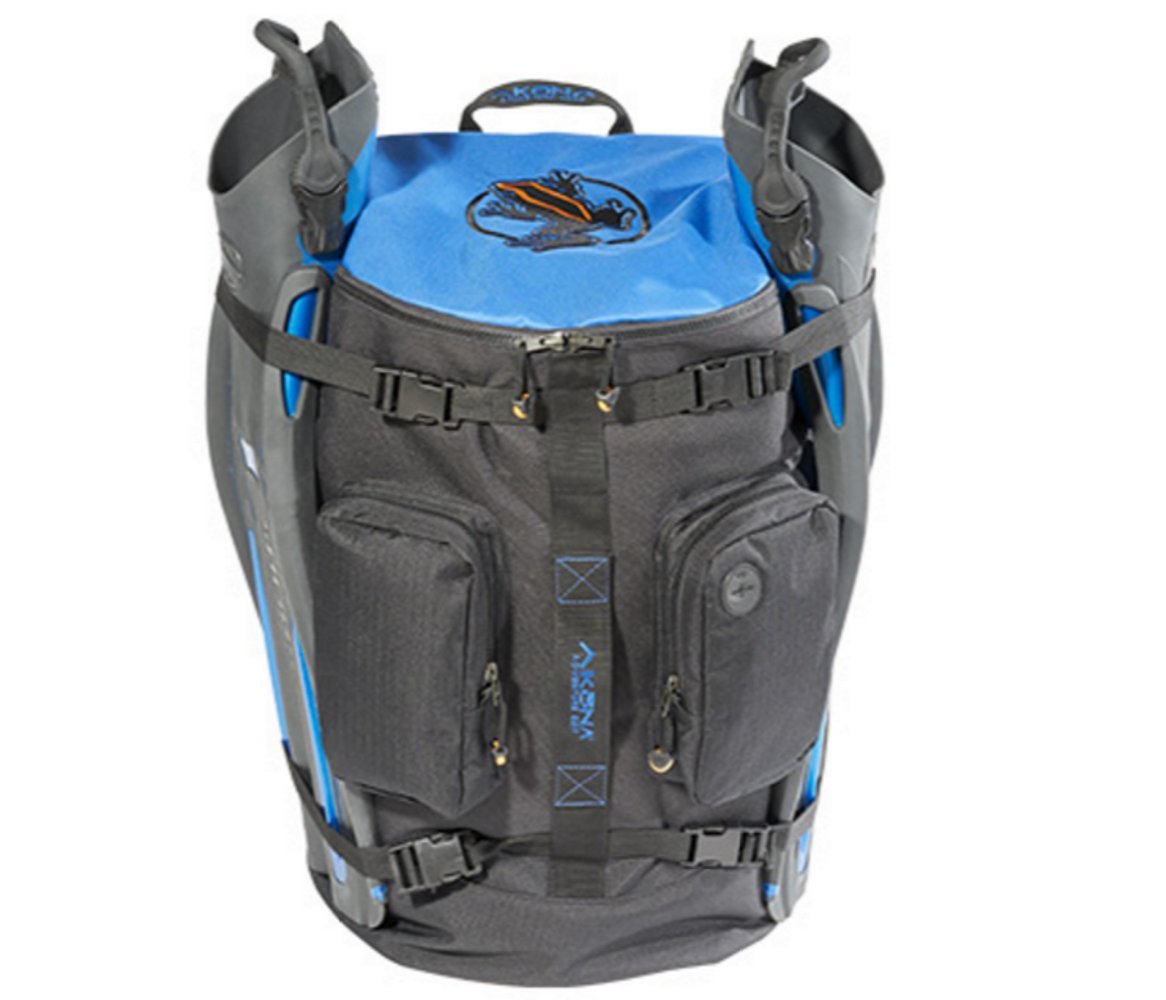 AKONA Globetrotter All-in-One Carry-On Backpack - Lightweight Travel Backpack with USB Charging Port for Men & Women - Perfect for Airplane, Business Trips & Weekend Getaways