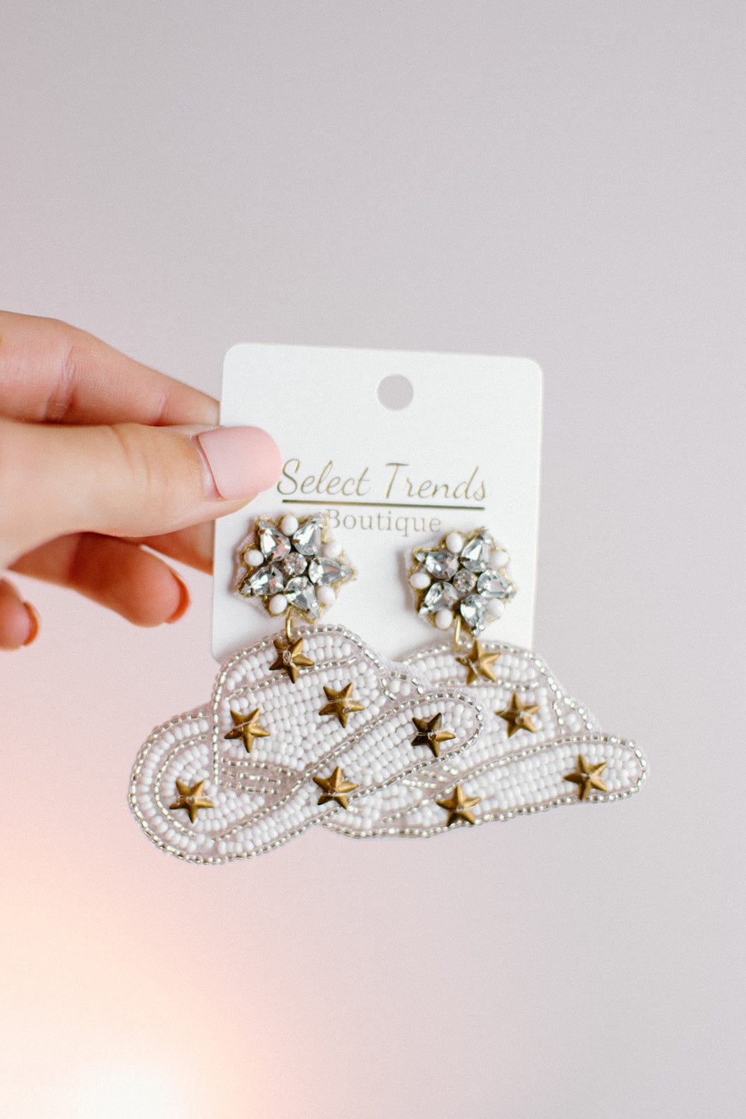 Sparkling Cowgirl Star Earrings with Beaded & Rhinestone Details - Western Style Jewelry for Women - Perfect for Rodeo, Country Concerts & Boho Fashion