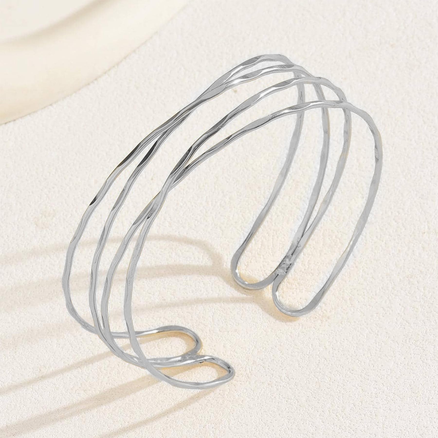 SANDOO Minimalist Gold Arm Bracelet for Women - Elegant Layered Armband Armlet Jewelry for Stacking & Everyday Wear - Perfect for Parties, Dates & Casual Outfits