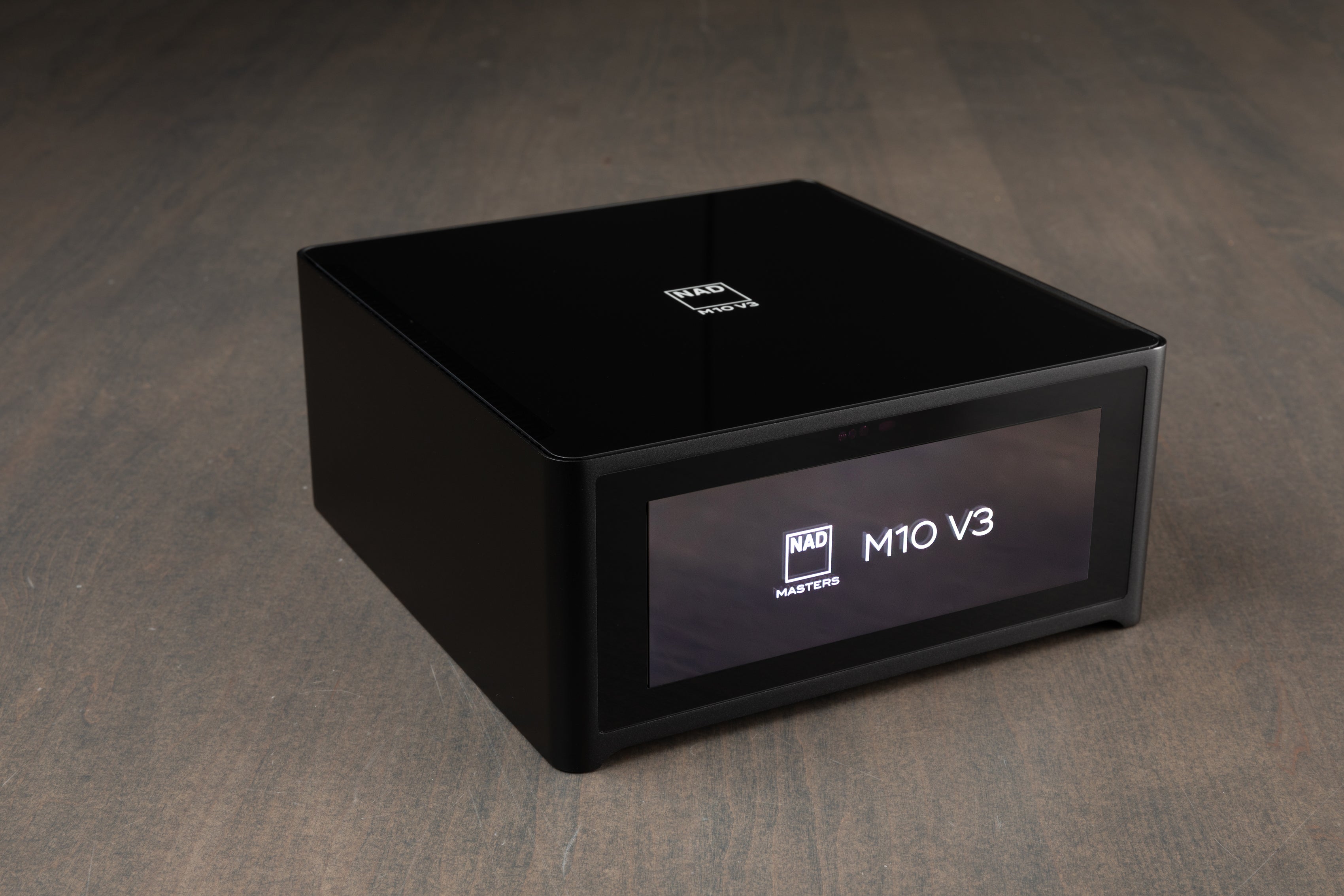 NAD M10 V3 BluOS Streaming Amplifier - HiFi Wireless Audio System for Home Theater & Music Streaming | Perfect for Living Room & Home Entertainment Setup