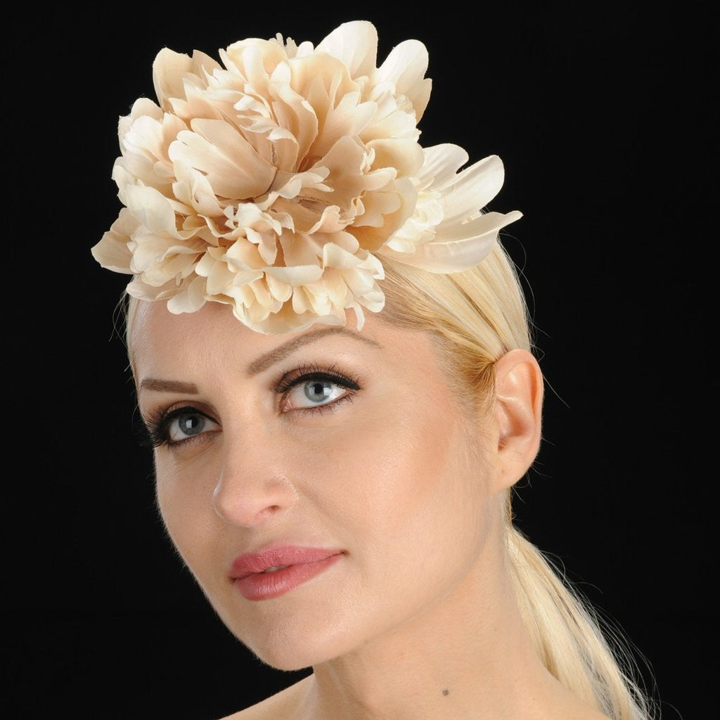 Ivory Cream Wedding Fascinator with Satin Wild Flower - Elegant Bridal Hair Accessory for Weddings, Parties & Special Occasions