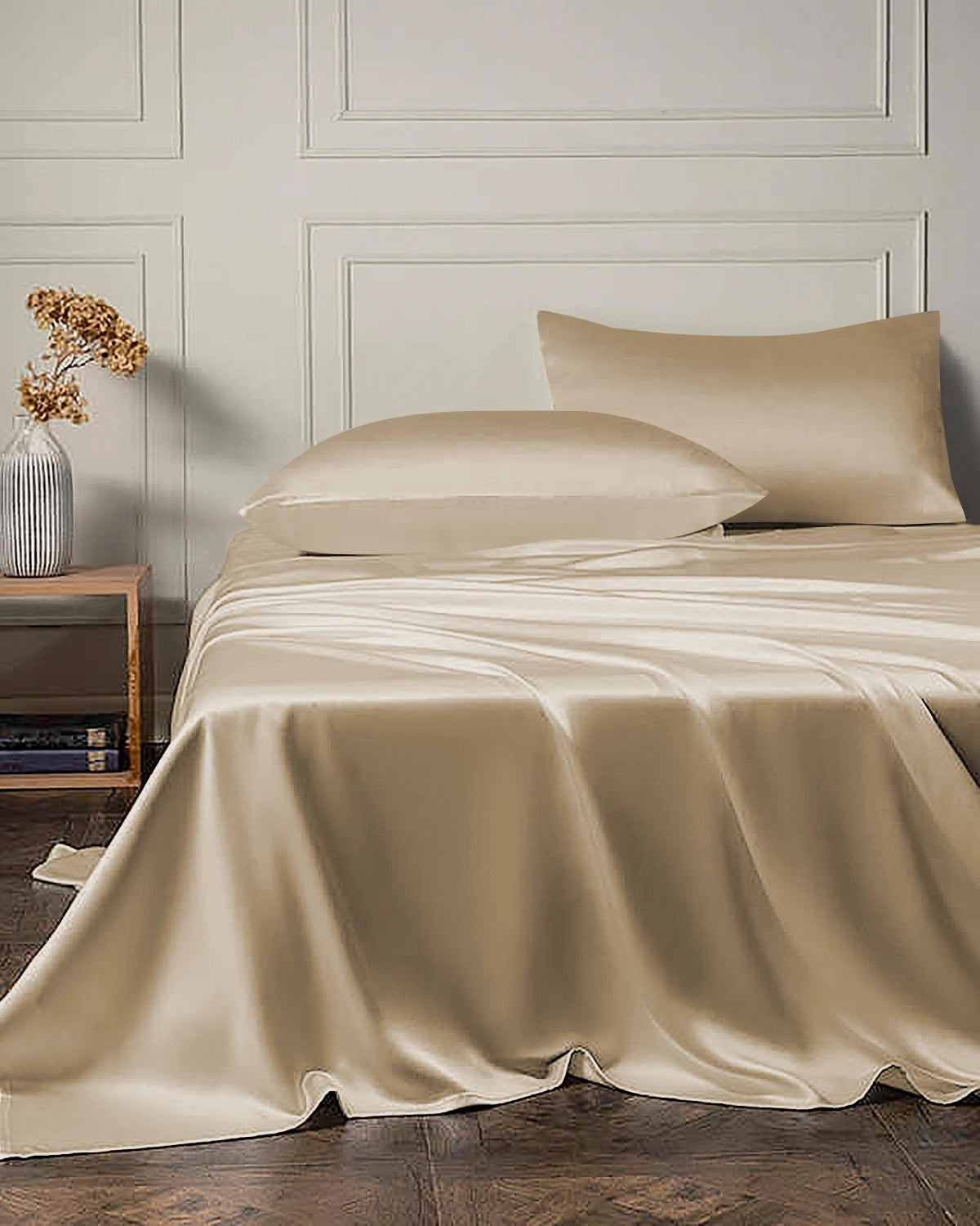 19 Momme 4-Piece 100% Mulberry Silk Sheet Set - Queen Size Luxury Bedding with Deep Pocket Fitted Sheet & Flat Sheet - Perfect for Hot Sleepers, Sensitive Skin & Allergy Relief - Ideal for Master Bedrooms, Guest Rooms & Luxury Hotels