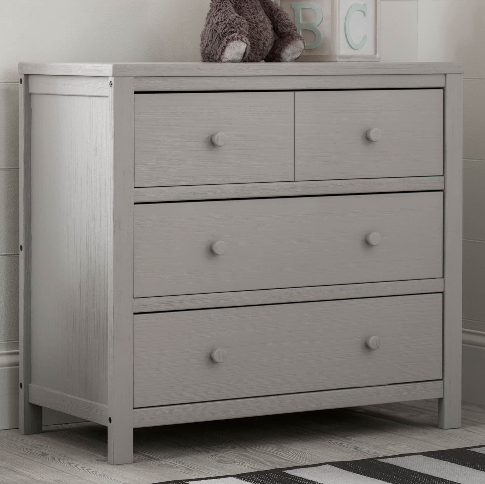 Cambridge 3-Drawer Wooden Dresser for Bedroom - Sturdy Storage Chest with Smooth Gliding Drawers | Perfect for Bedroom Organization, Guest Room, or Nursery Furniture