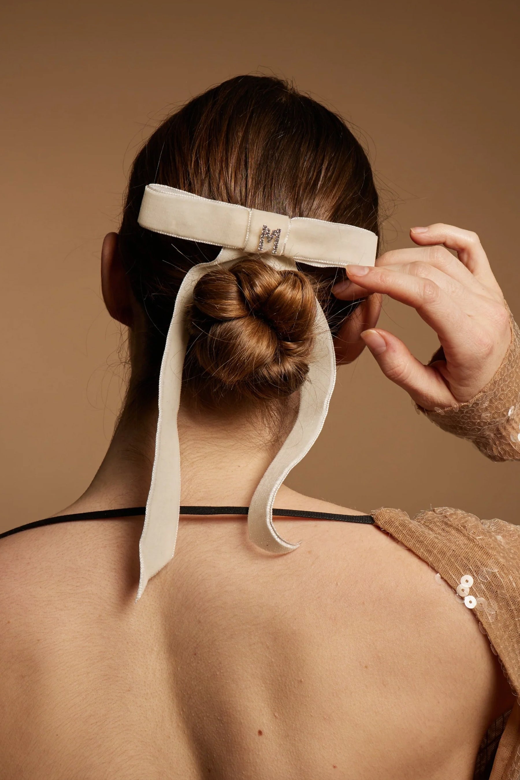 Kate Gram Bow - Elegant Hair Accessory for Women | Perfect for Weddings, Parties & Everyday Style