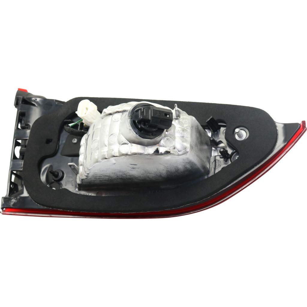 2016-2017 Mazda 6 Passenger Side Inner LED Tail Light Replacement - MA2803118 G45F513F0C - Perfect for Night Driving & Enhanced Safety