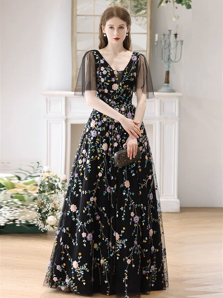 Elegant A-Line V-Neck Tulle Lace Black Long Prom Dress | Formal Evening Gown for Women | Perfect for Homecoming, Ball, Wedding & Special Occasions