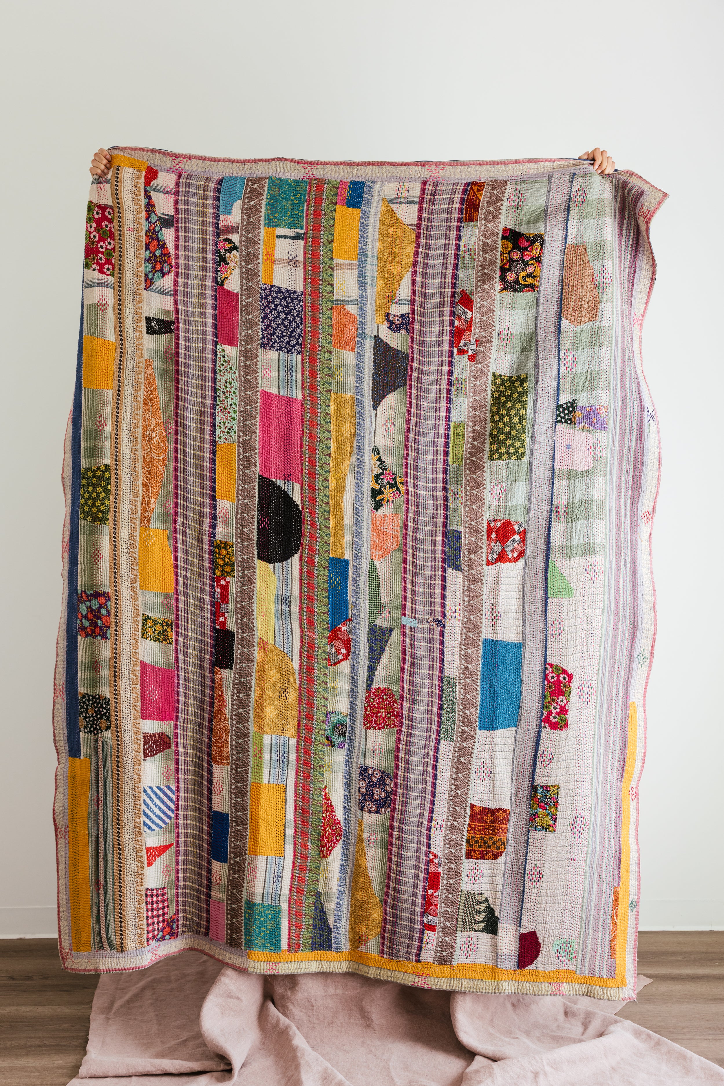 Aloka + BS Quilt #76 - Premium Quality Quilt for Home & Bedroom Decor - Perfect for Cozy Nights, Guest Rooms & Luxury Bedding