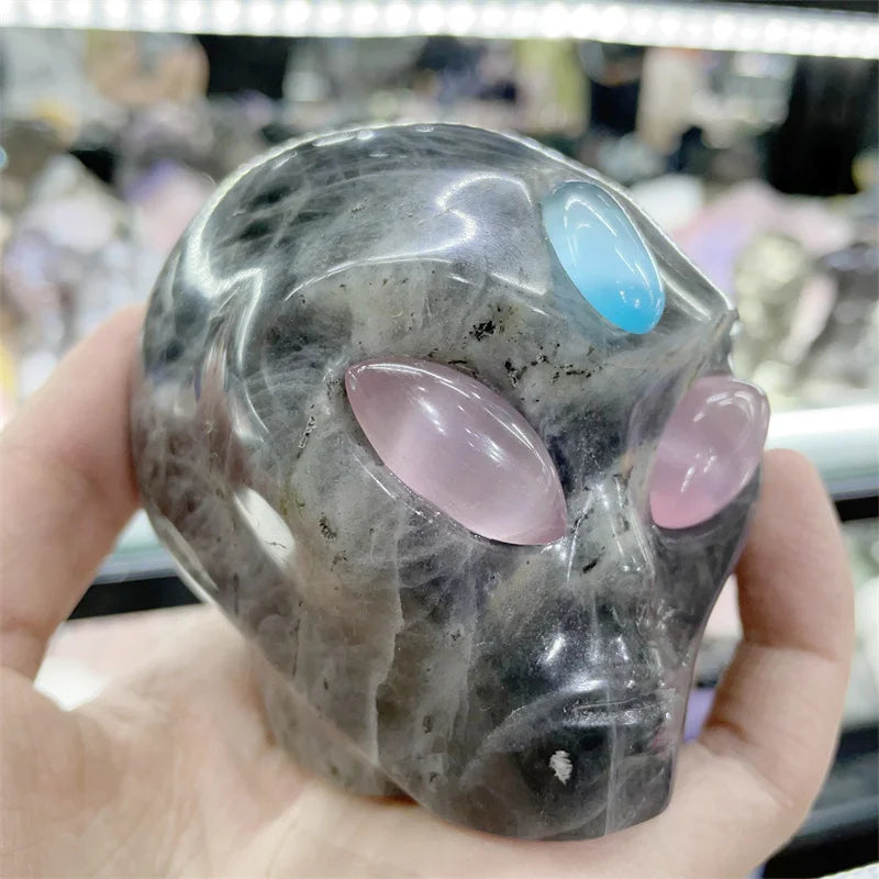Natural Labradorite Crystal Carved Alien Skull - Healing Stone for Chakra Balancing, Reiki Energy, Unique Spiritual Gift & Home Decor | Perfect for Meditation Spaces, Yoga Rooms & Crystal Collections