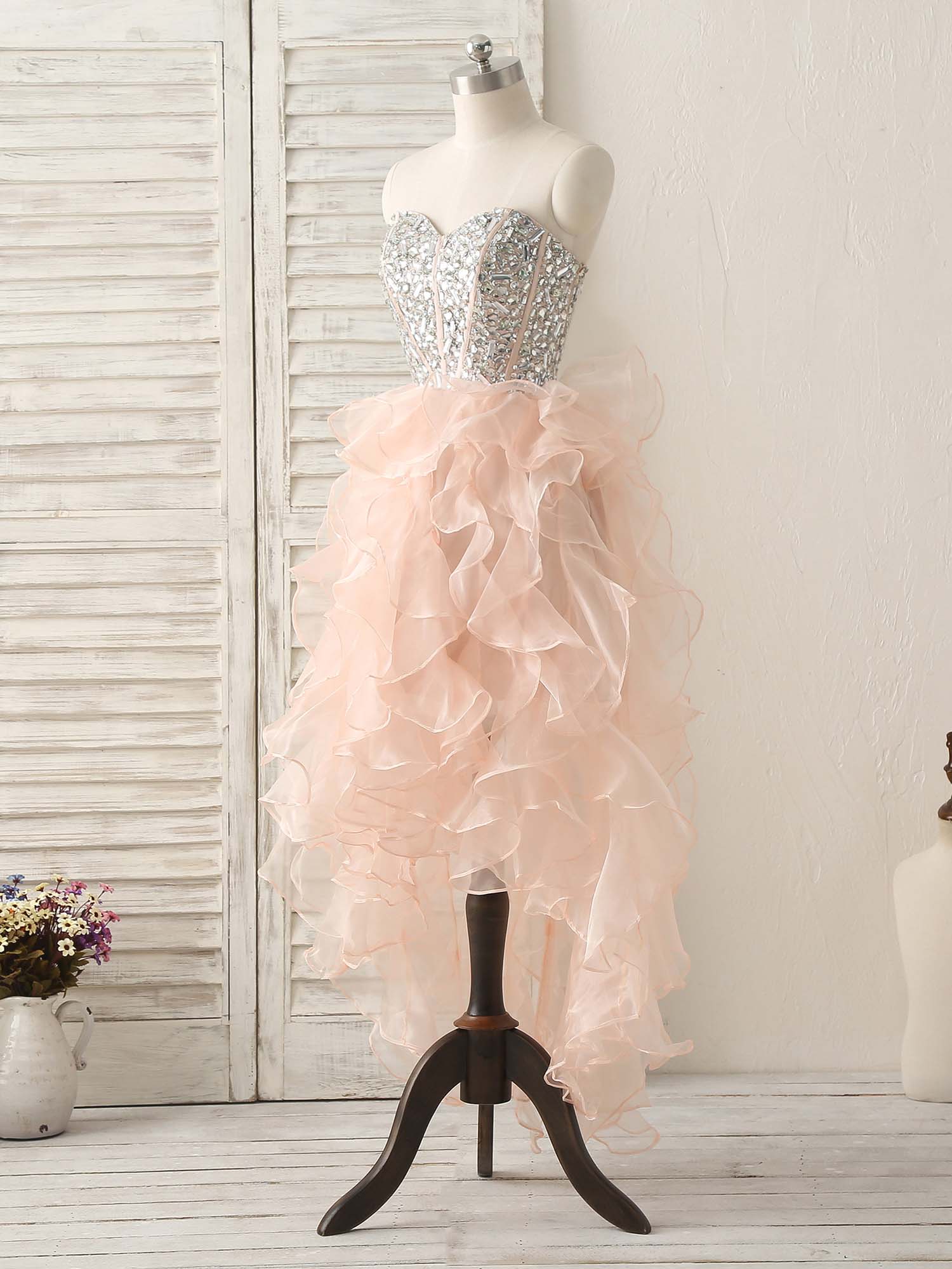 Elegant Pink Sweetheart Neck Rhinestone Organza Prom Dress for Homecoming & Formal Events - Perfect for Dances, Parties & Special Occasions