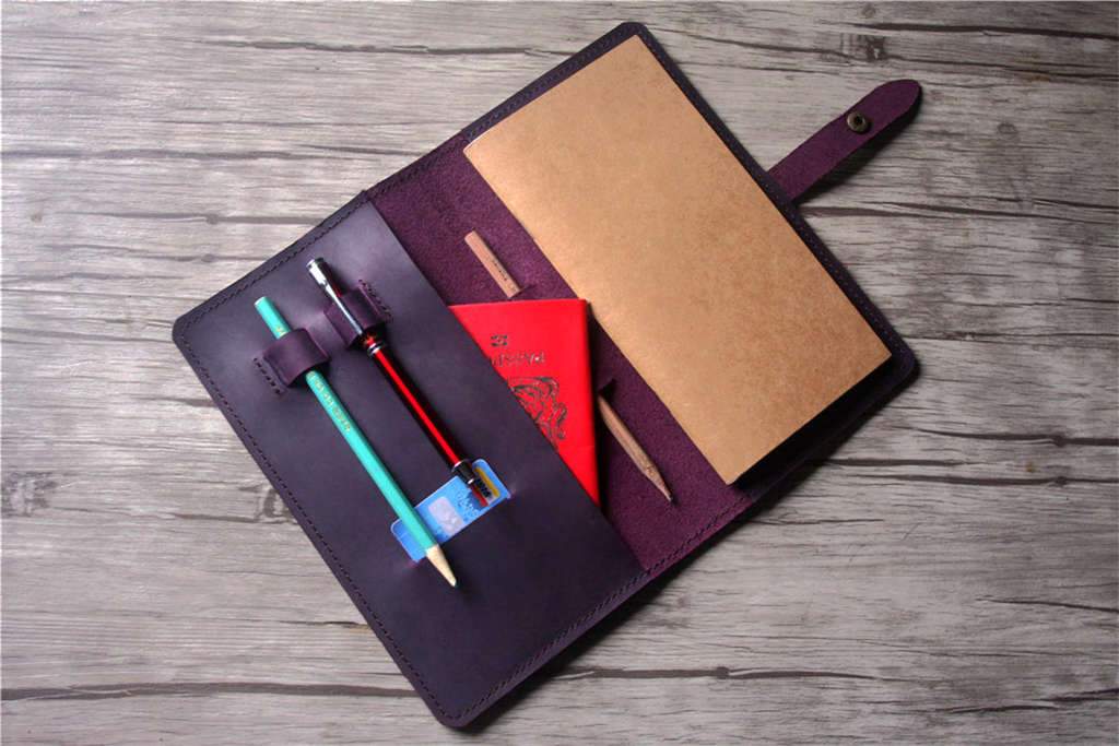 Personalized Leather Travel Journal Notebook - Custom Name & Date - Perfect for Adventure, Vacation & Gift Giving