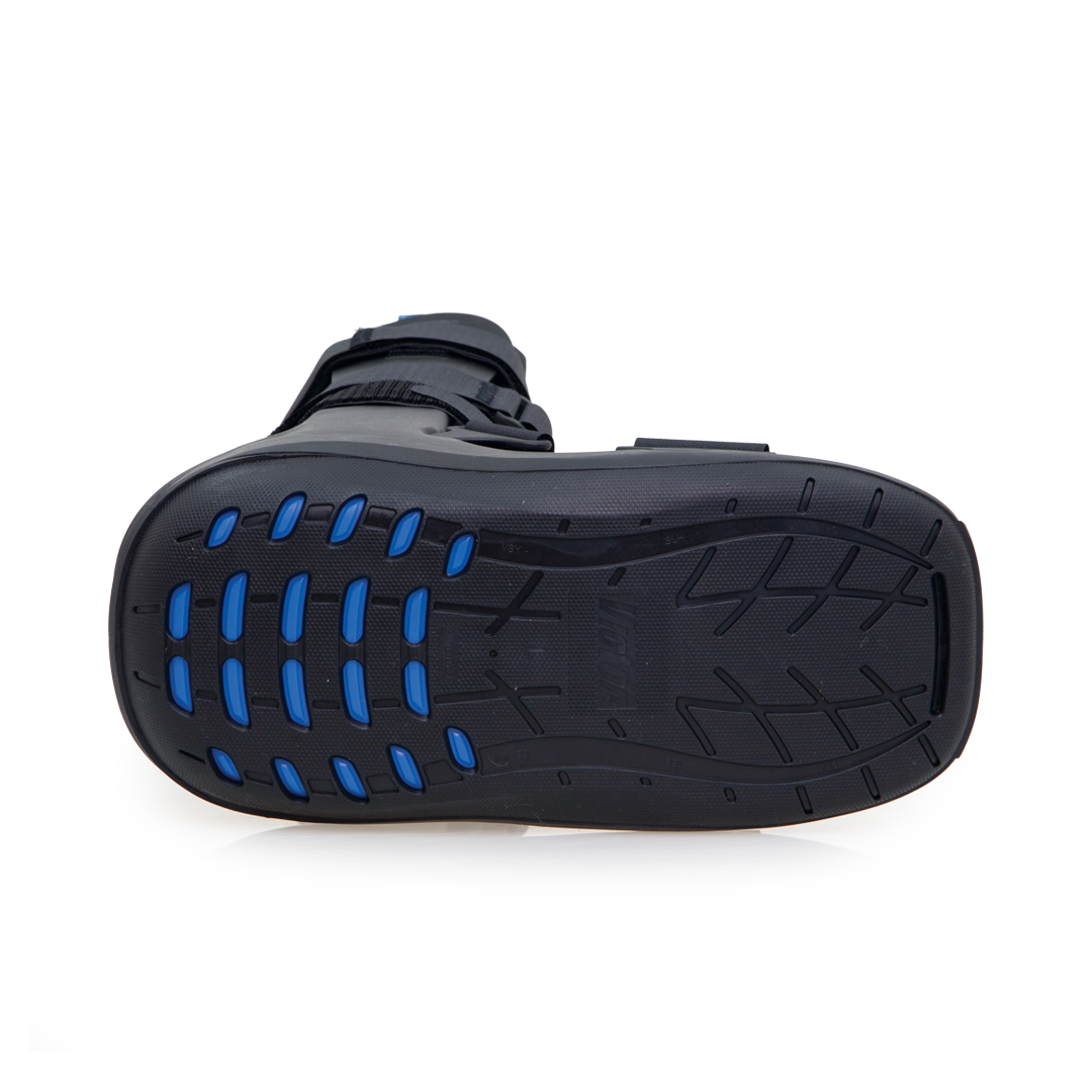Victor Moonboot 1.0 Tall - Waterproof Winter Snow Boots for Men & Women - Comfortable Cold Weather Hiking Boots with Traction - Perfect for Snowshoeing, Skiing & Outdoor Adventures