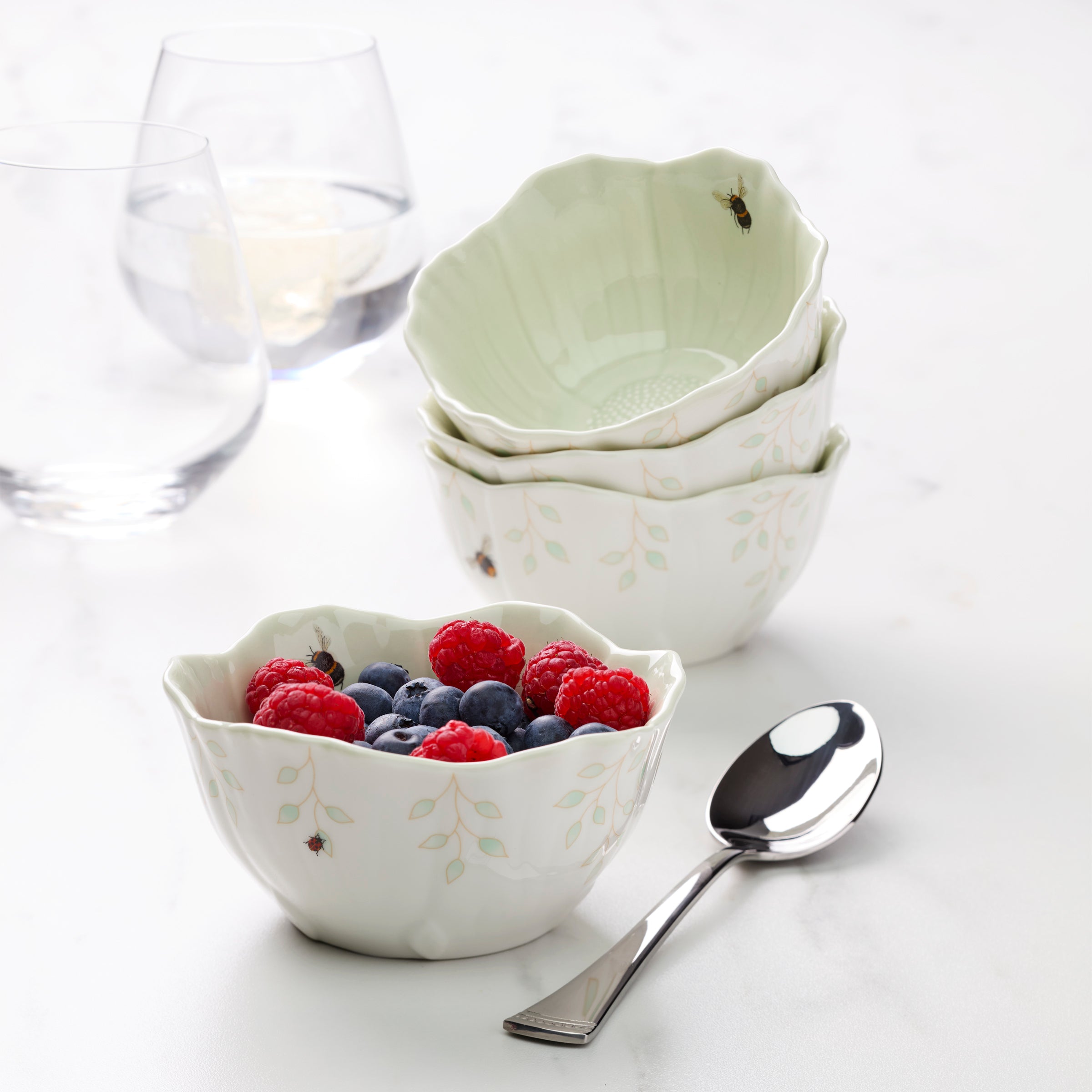 Butterfly Meadow Floral Green Dessert Bowls Set of 4 - Elegant Porcelain Bowls for Ice Cream, Pudding & Fruit - Perfect for Parties, Tea Time & Home Decor