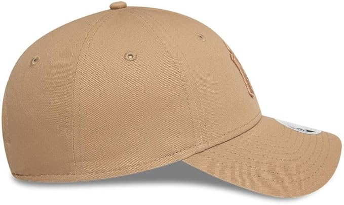 New York Yankees New Era 9Forty Essential Camel Baseball Cap for Women - Adjustable Snapback Hat for Baseball Fans, Streetwear & Outdoor Activities