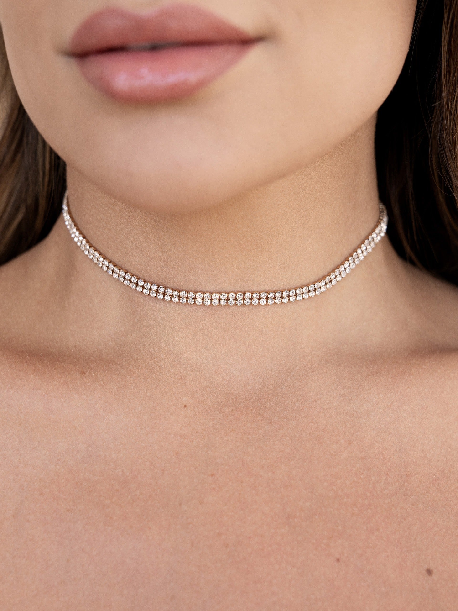 Elegant Crystal Choker Necklace for Women - Minimalist Fashion Jewelry Gift for Party, Wedding & Evening Wear