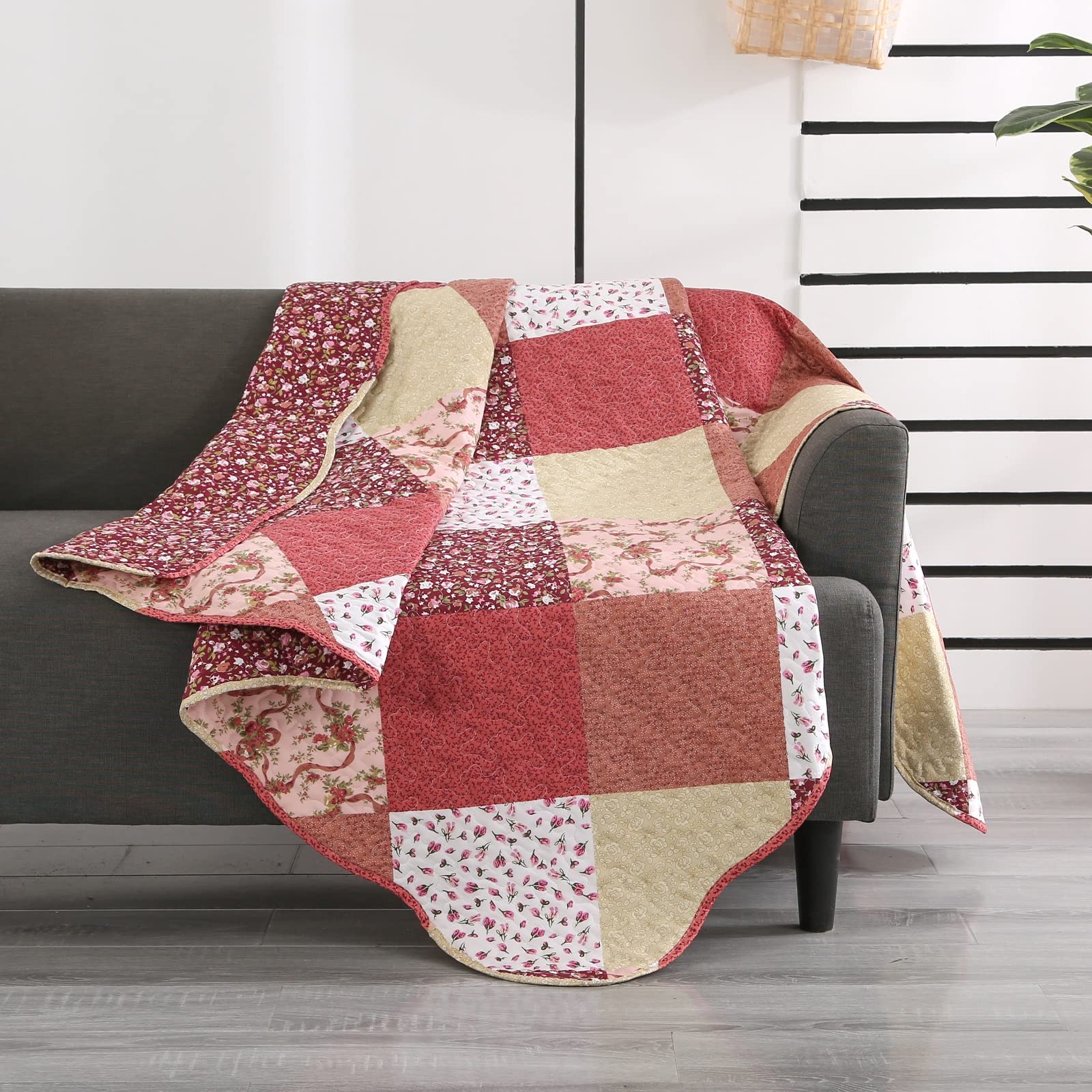 Soft Reversible Floral Quilt Blanket - 50x60 Inch Microfiber Patchwork Throw - Red, Pink & White Shabby Chic Design - Lightweight Bedding for Sofa, Bed & Nursery Decor - Cozy Home & Gift Idea