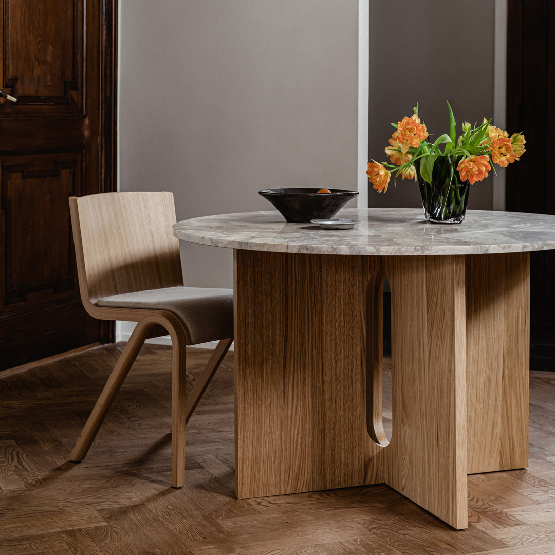Modern Androgyne Dining Table - Stylish & Durable for Kitchen, Dining Room, or Small Space - Perfect for Family Meals & Entertaining Guests