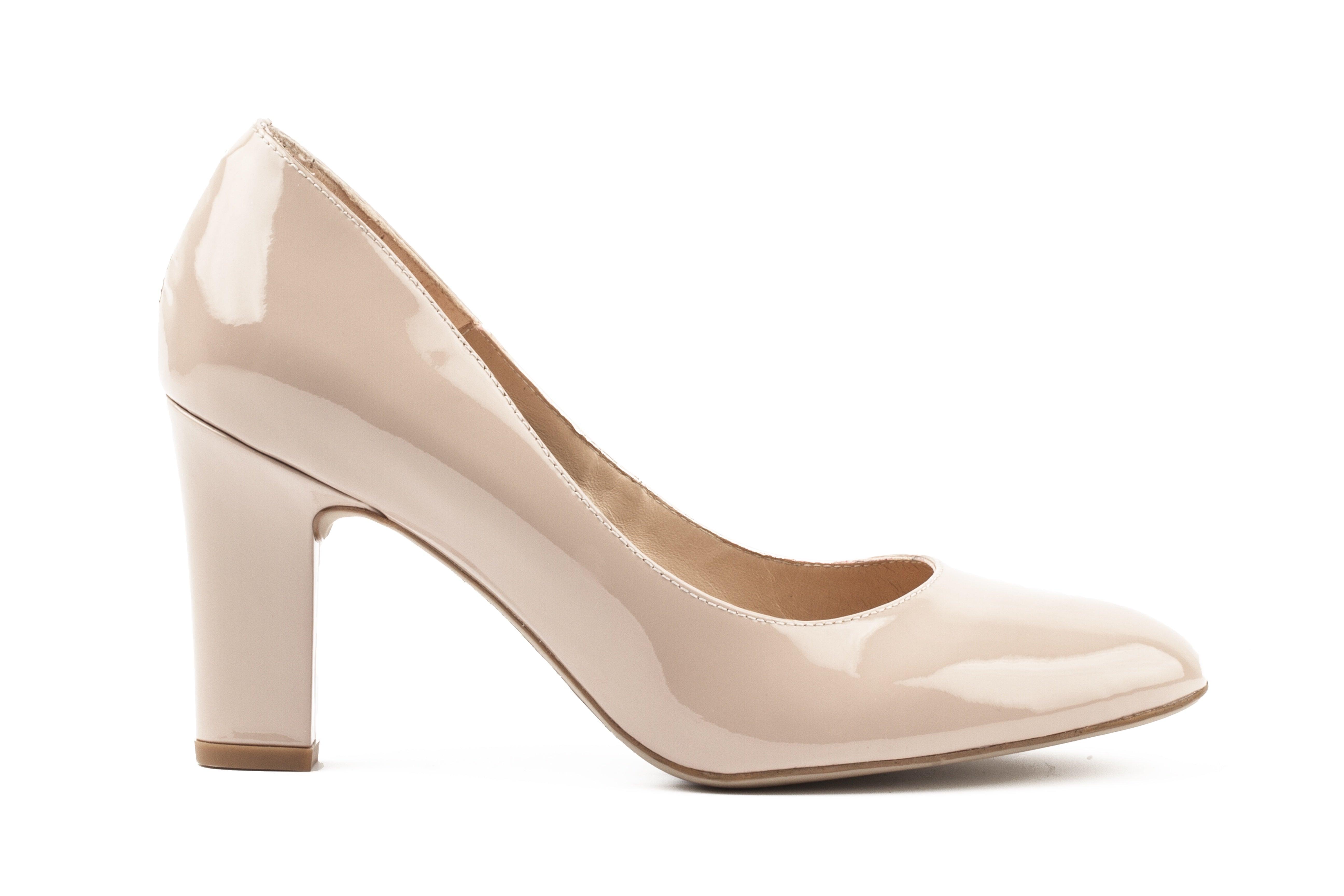 UNISA Women's Cream Patent Leather Round Toe Court Shoes - Elegant Pumps for Office, Wedding & Formal Occasions