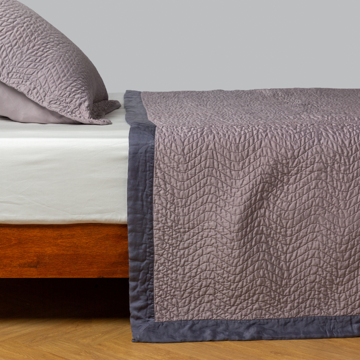 Cirillo Coverlet - Soft & Breathable Bedspread for All Seasons | Perfect for Bedroom, Guest Room & Dorm Decor
