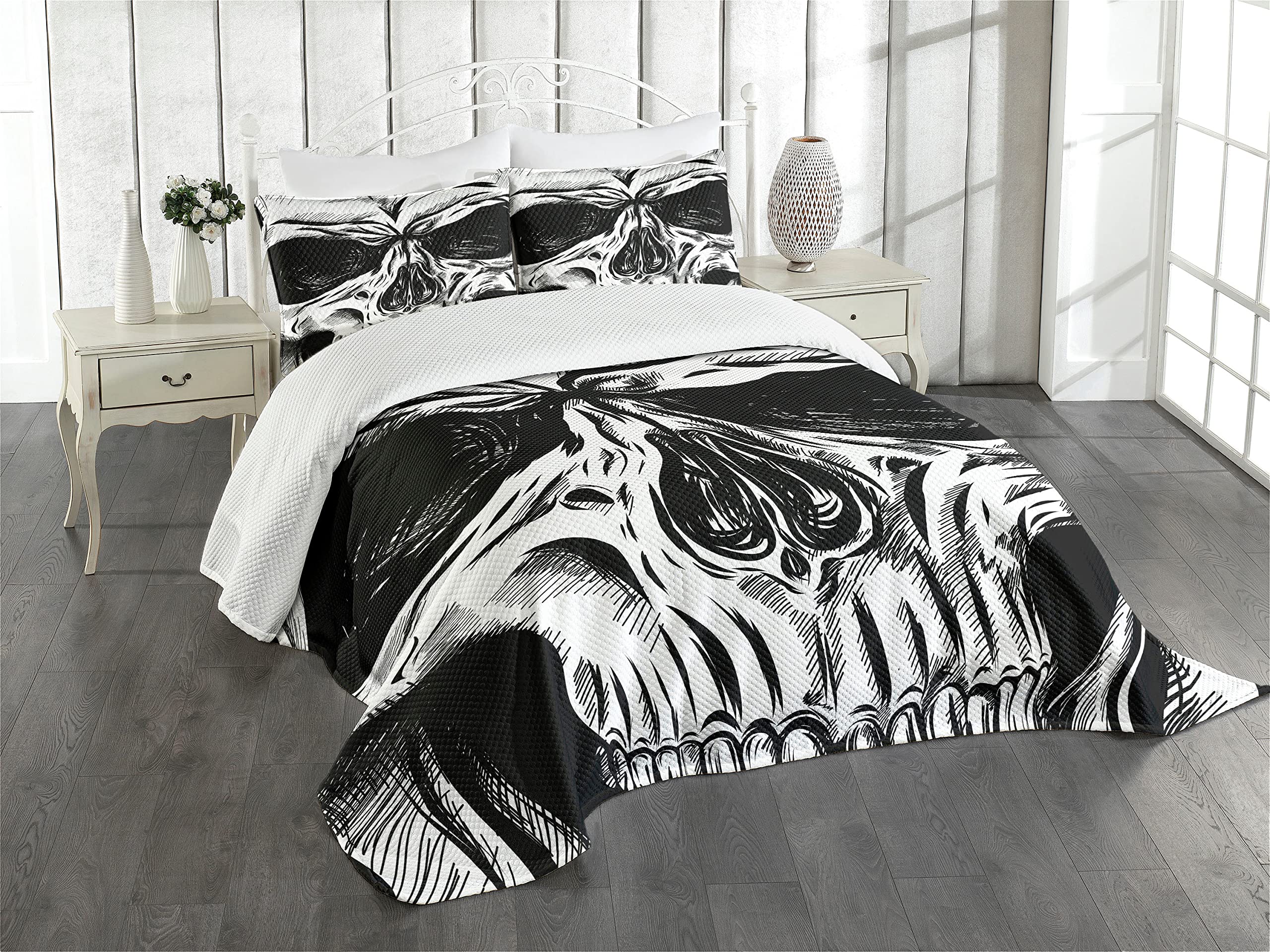 Ambesonne Halloween Bedspread Set - Gothic Skull Face Skeleton Illustration, 3-Piece Bedding with 2 Pillow Shams, King Size Black & White | Spooky Home Decor for Halloween Party & Gothic Bedroom Theme