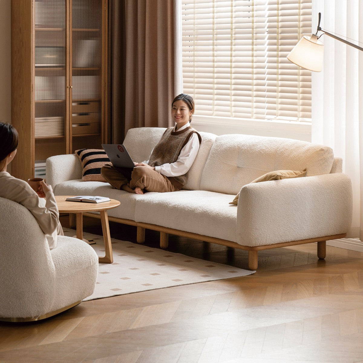 Oak Solid Wood Lamb Fleece Sofa - White Cream Modern Style | Cozy Living Room Furniture for Home Decor
