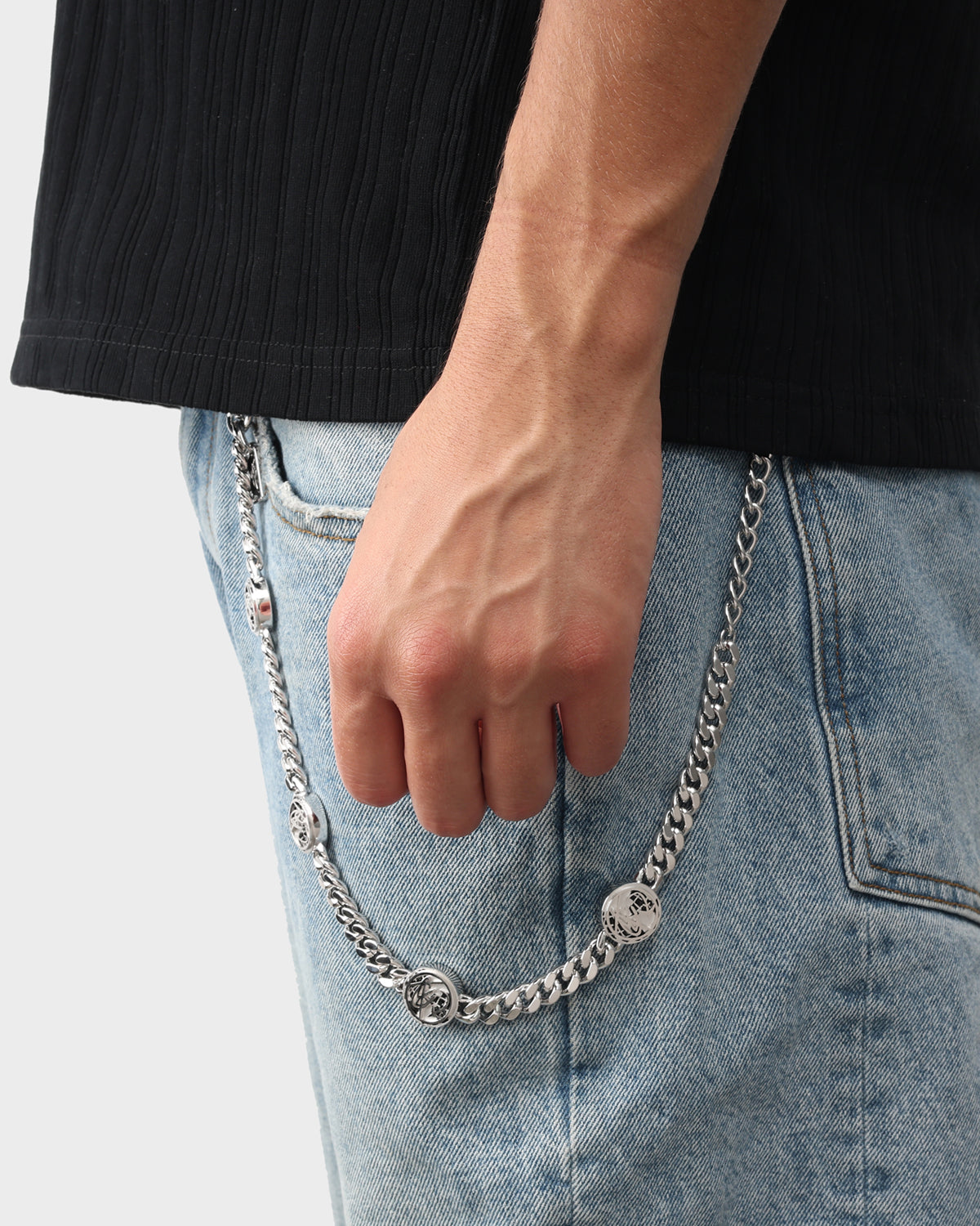 Stylish Cosmo Chain Necklace in Silver - Perfect for Everyday Wear, Date Nights & Gift Giving