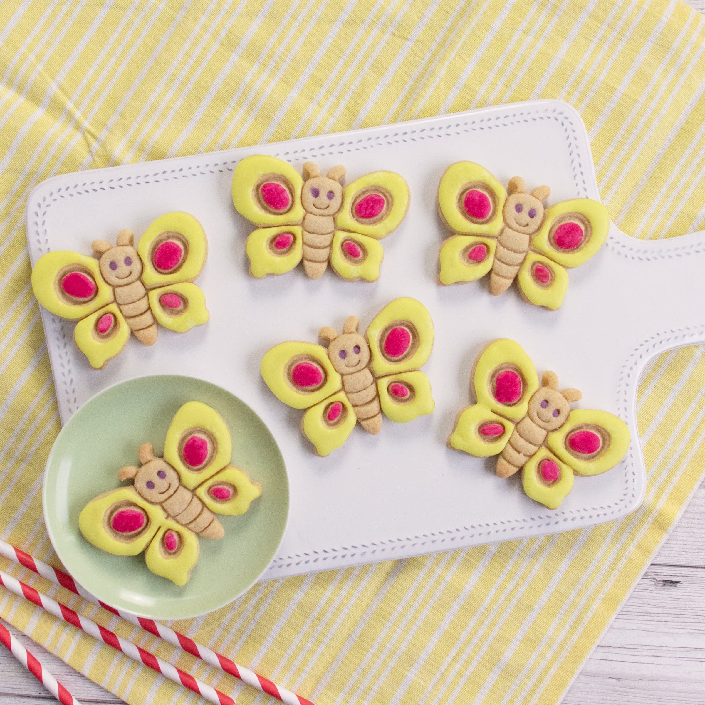 Butterfly Cookie Cutter Set - Stainless Steel Baking Tools for Sugar Cookies, Cake Decorating, and DIY Crafts - Perfect for Holidays, Parties, and Kids Baking Activities
