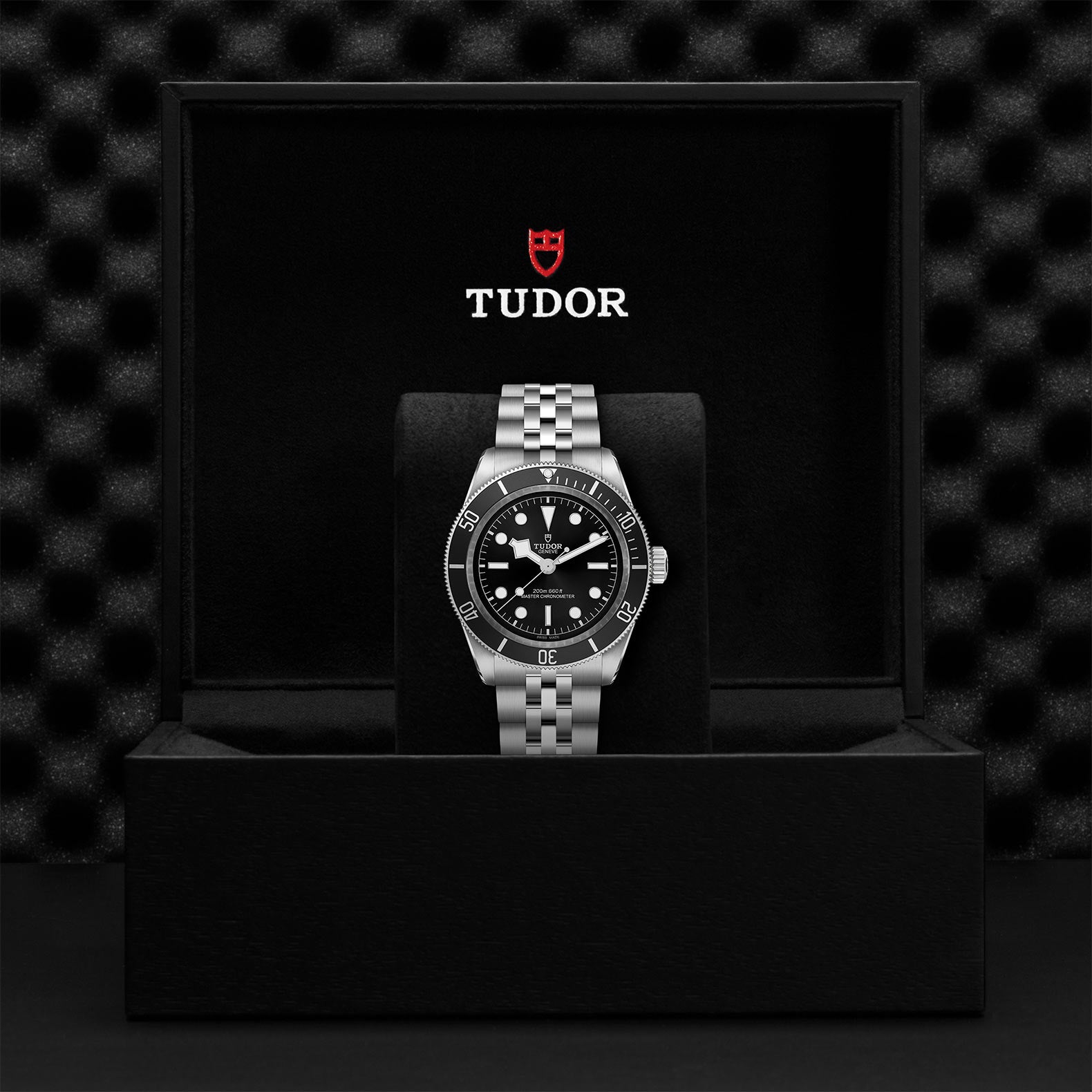 Original Title: Black Bay M7941A1A0NU 0003   Optimized Title: **Tudor Black Bay M7941A1A0NU 0003 Men's Luxury Dive Watch - Waterproof & Stylish for Diving, Business & Everyday Wear**